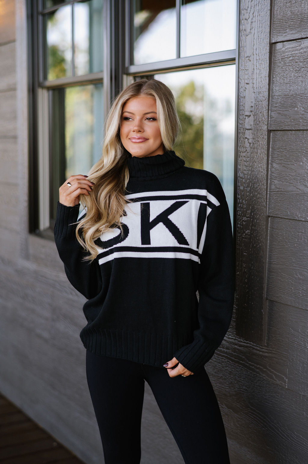 Ski Turtleneck Sweater-Black