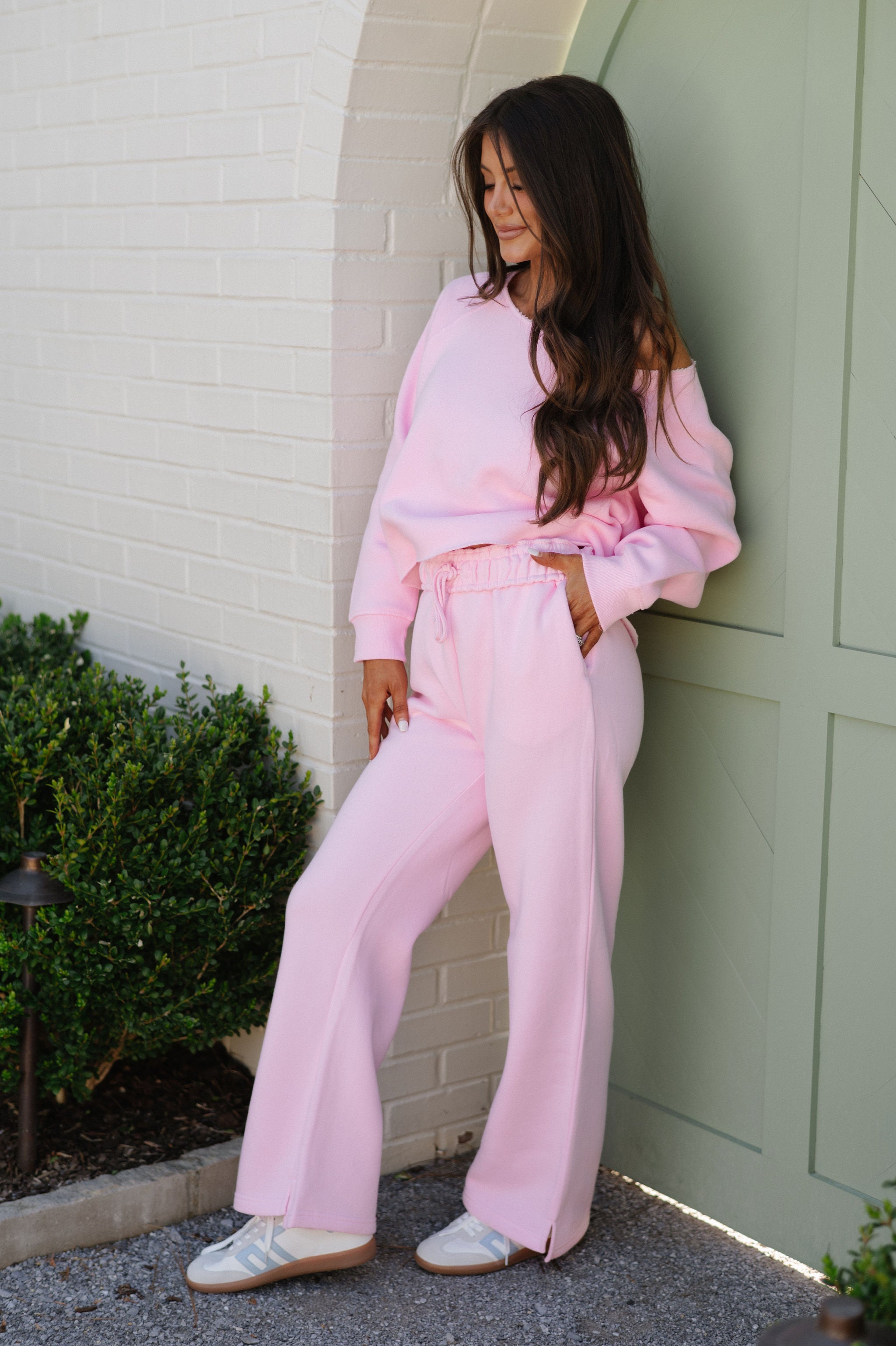 Essential Fleece Sweatpants-Pink