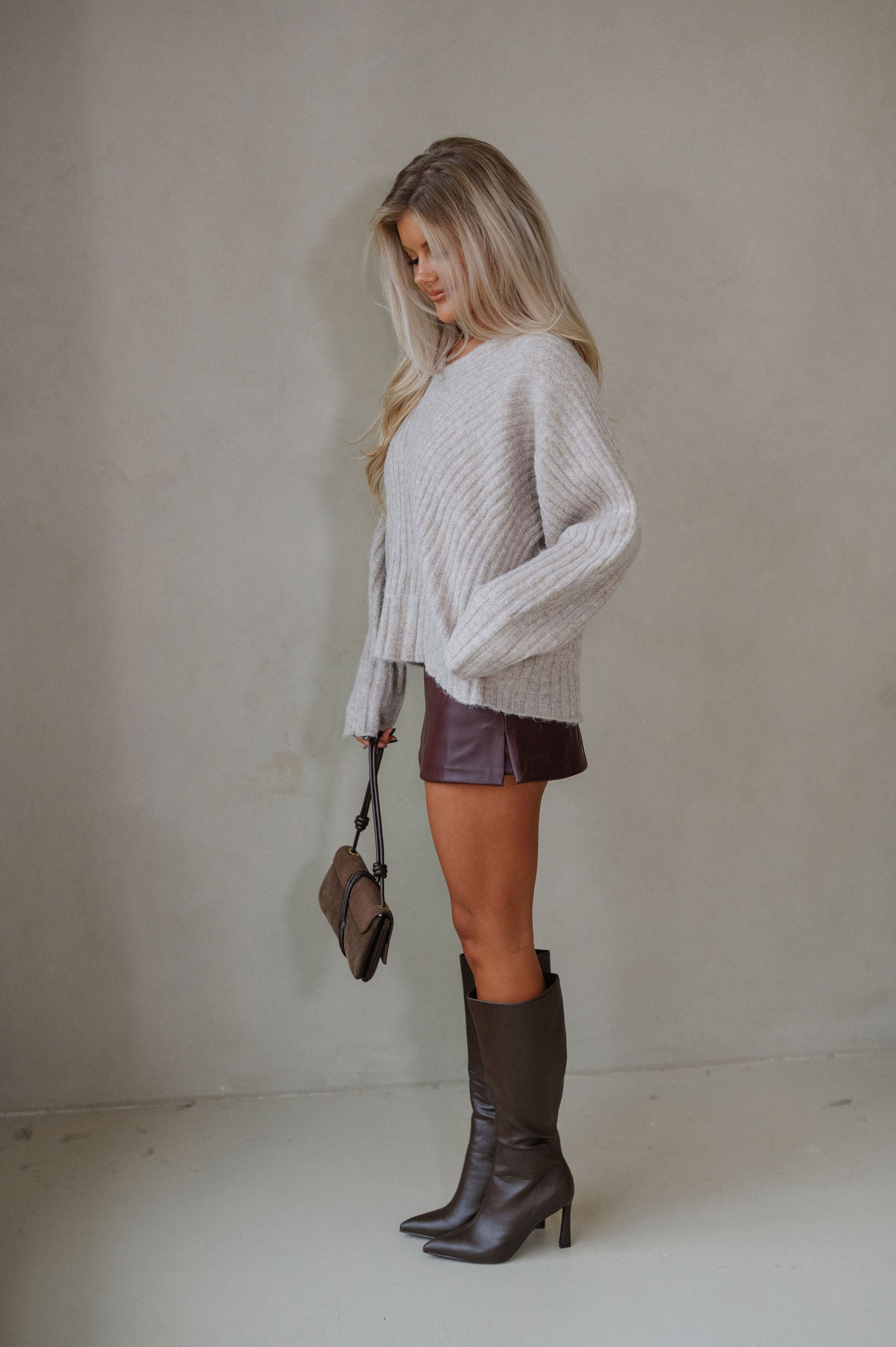 Barley Ribbed Sweater-Light Taupe