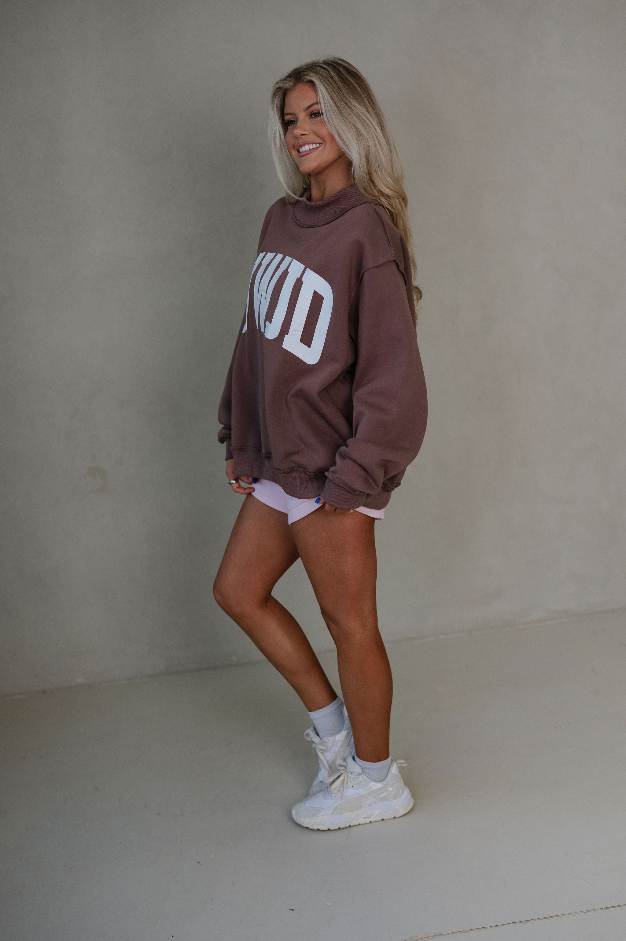 "WWJD/Amen" Reversible Mock Neck Sweatshirt-Brown