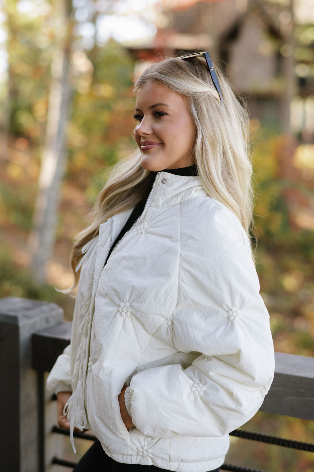 Ribbon Puff Sleeve Puffer-Cream