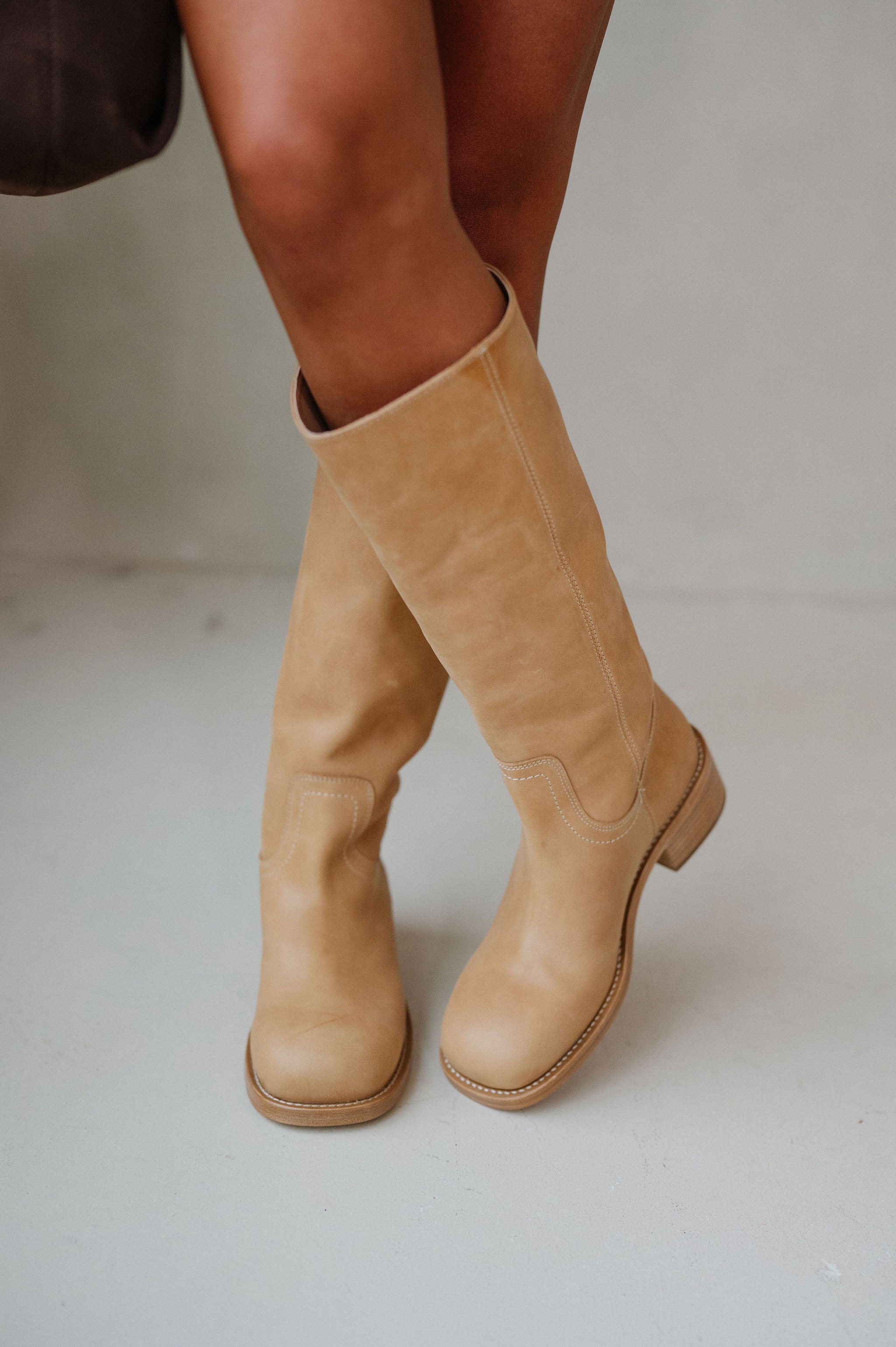 Riggs Boots-Banana Leather