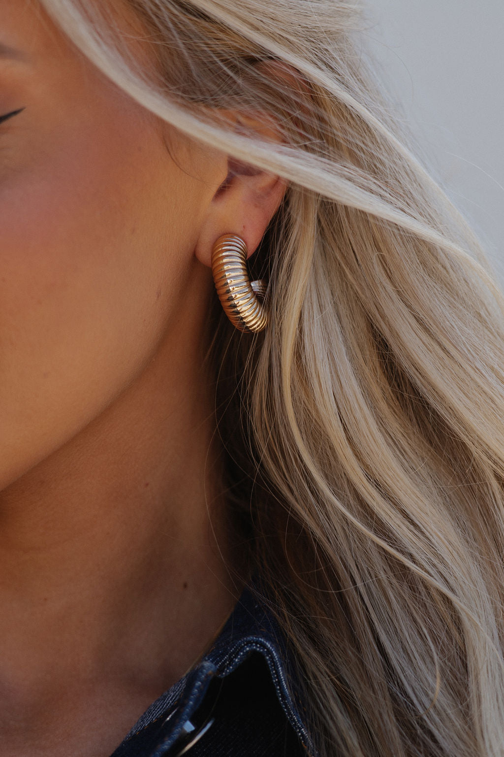 Coil Texture Hoops