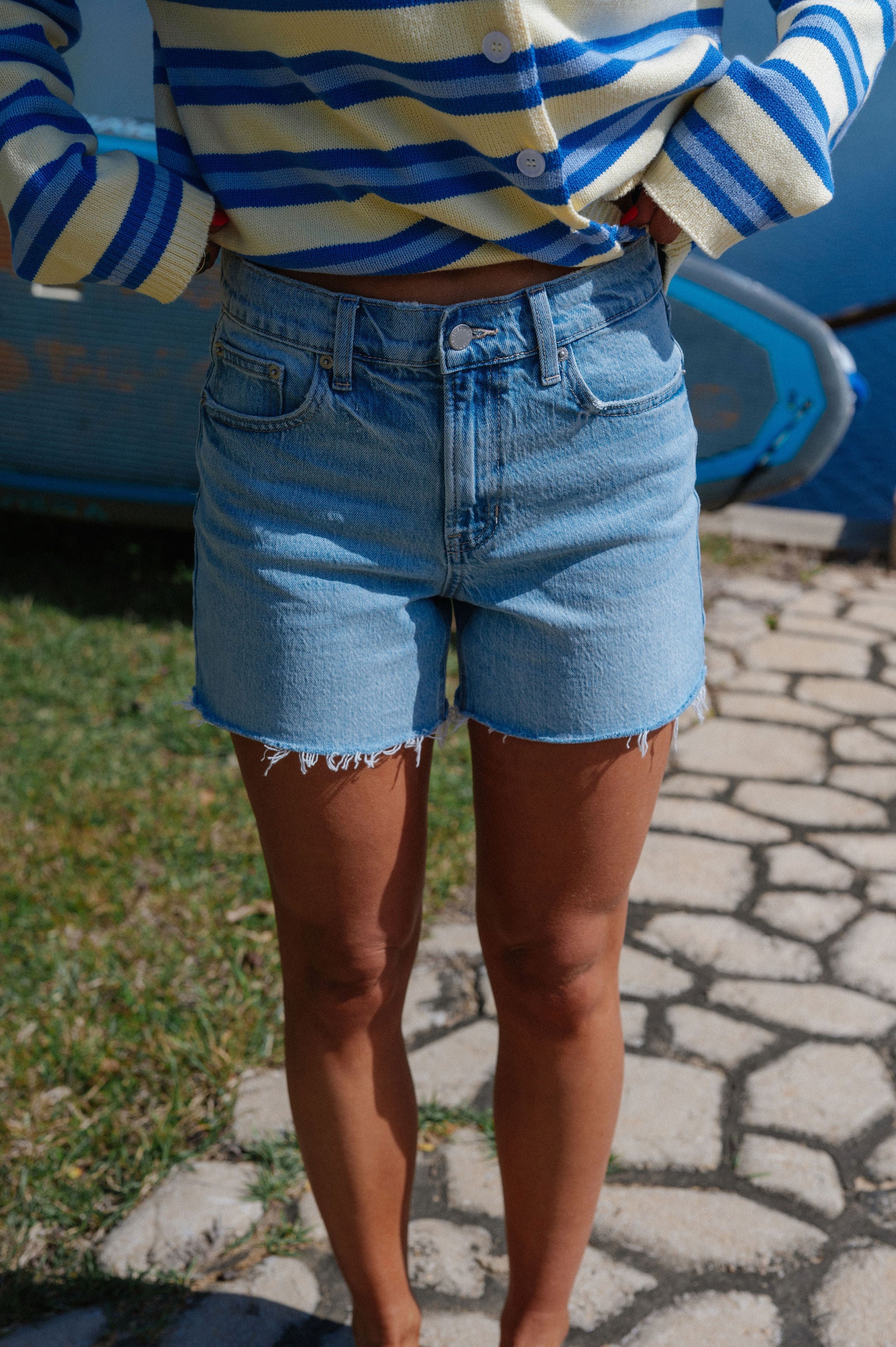 Izzie Shorts-Light Wash