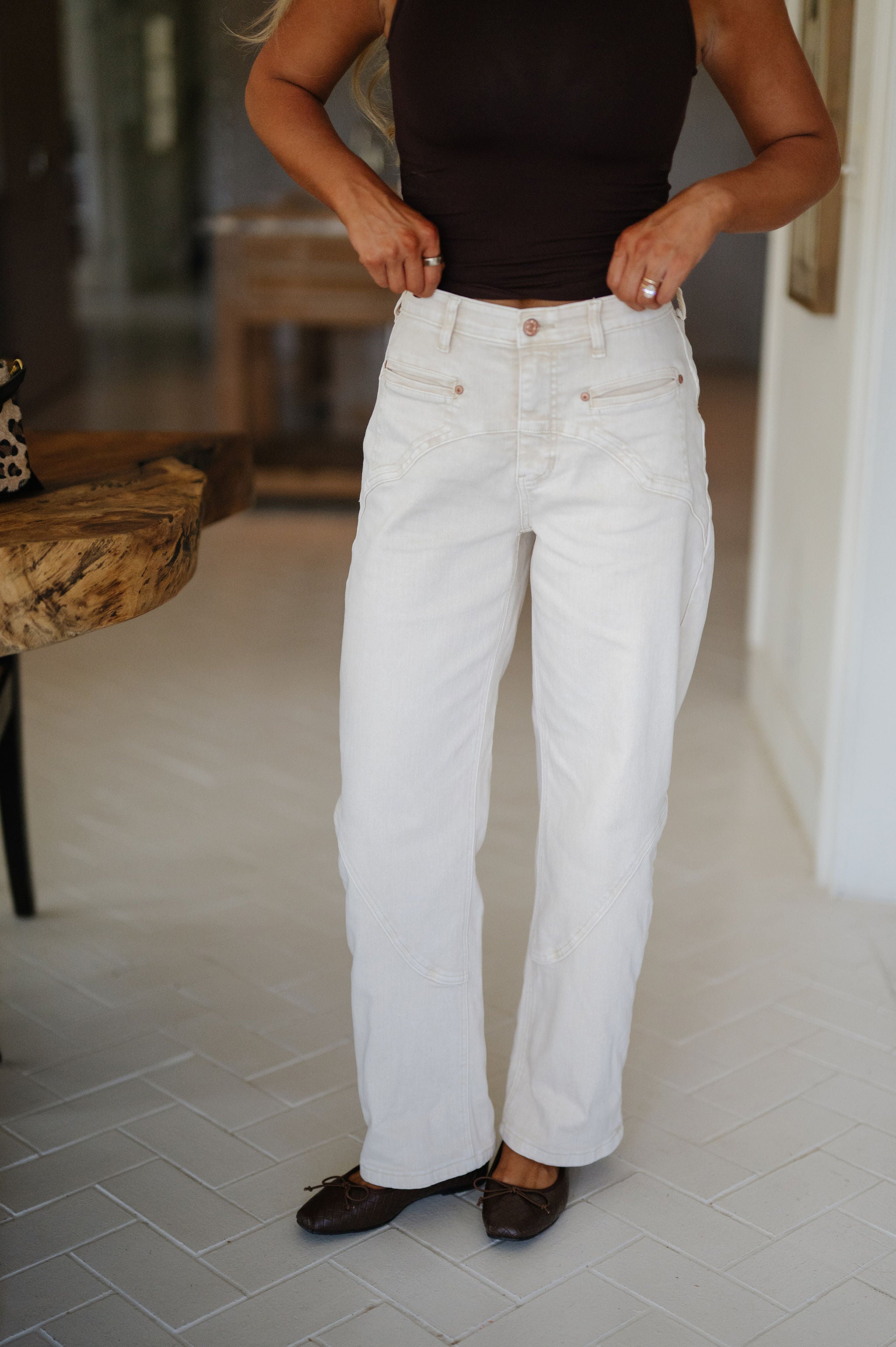 Sammy High Rise Western Barrel Jeans-Light Beige