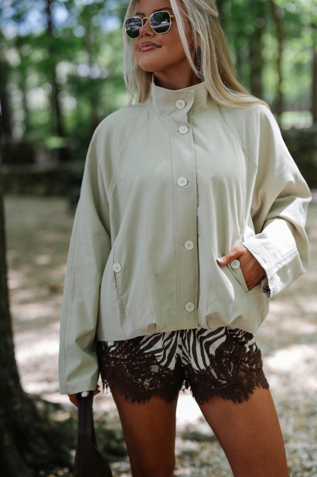 Jansen Collar Button Jacket-Light Beige