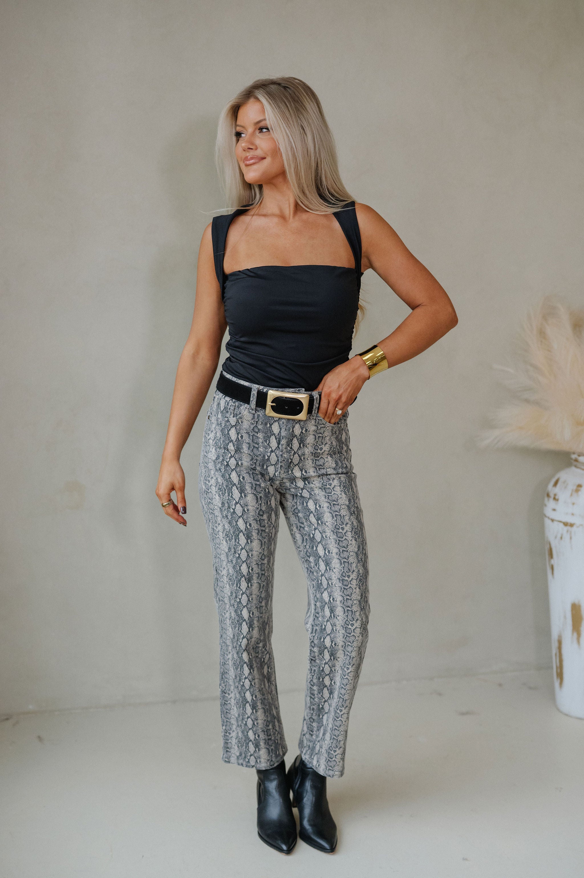 Eliza Top-Black