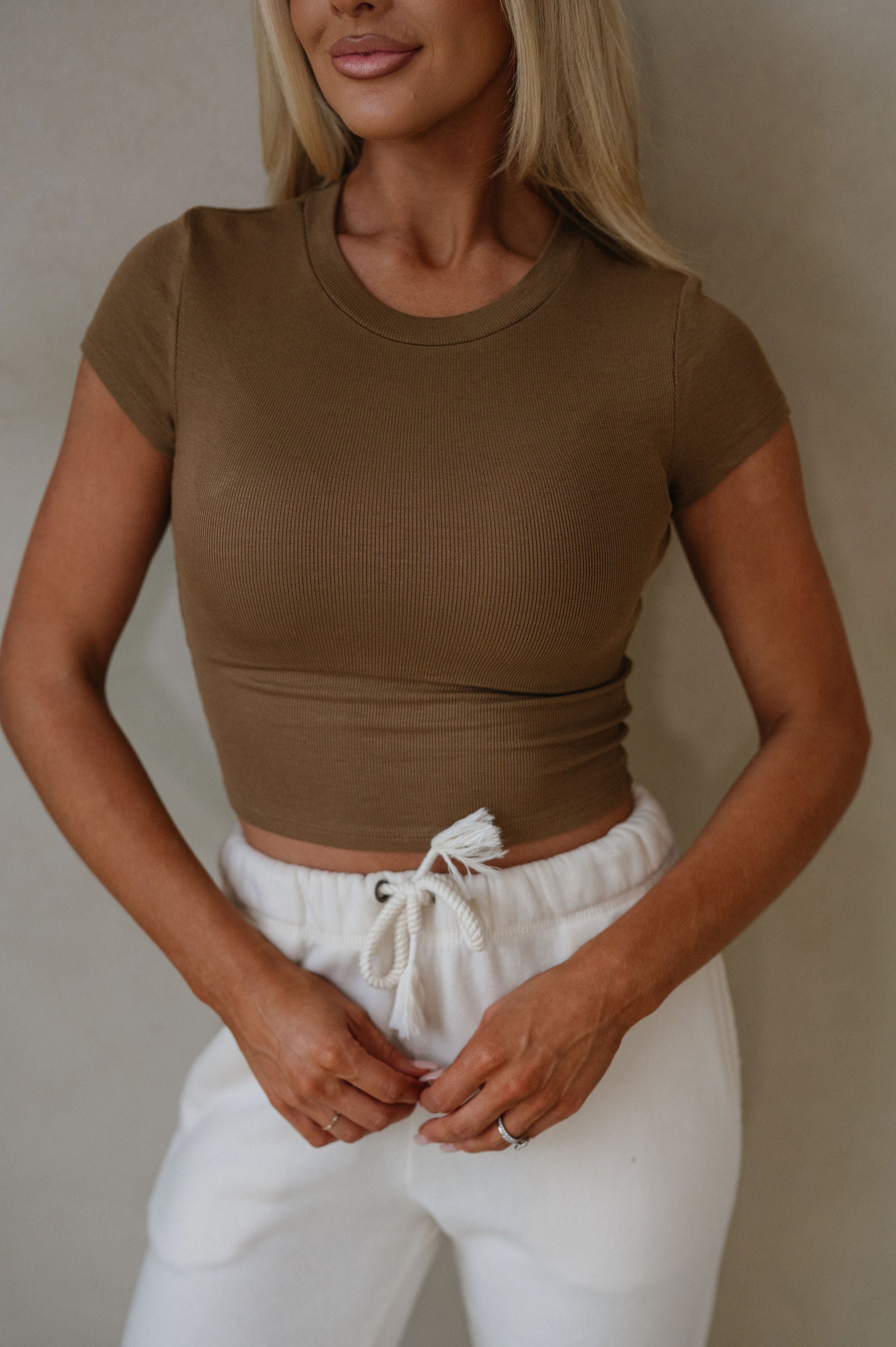 Khloe Basic Top-Mocha