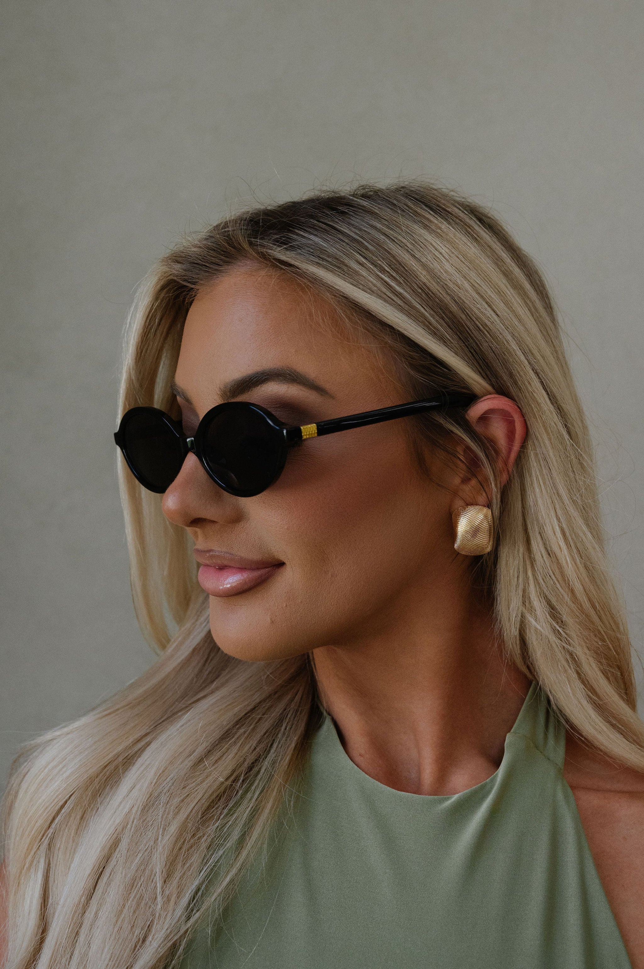 Retro Street Style Sunglasses-Black