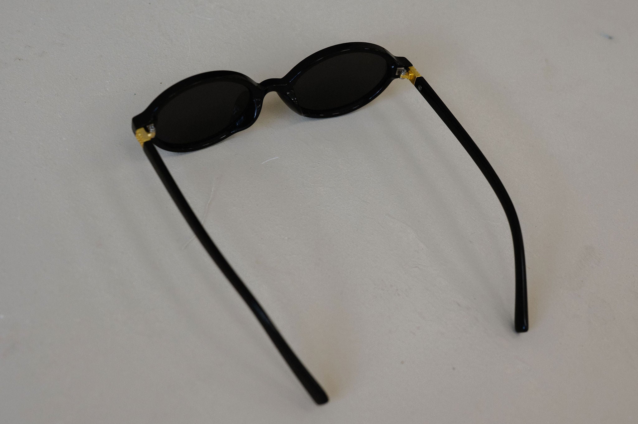 Retro Street Style Sunglasses-Black