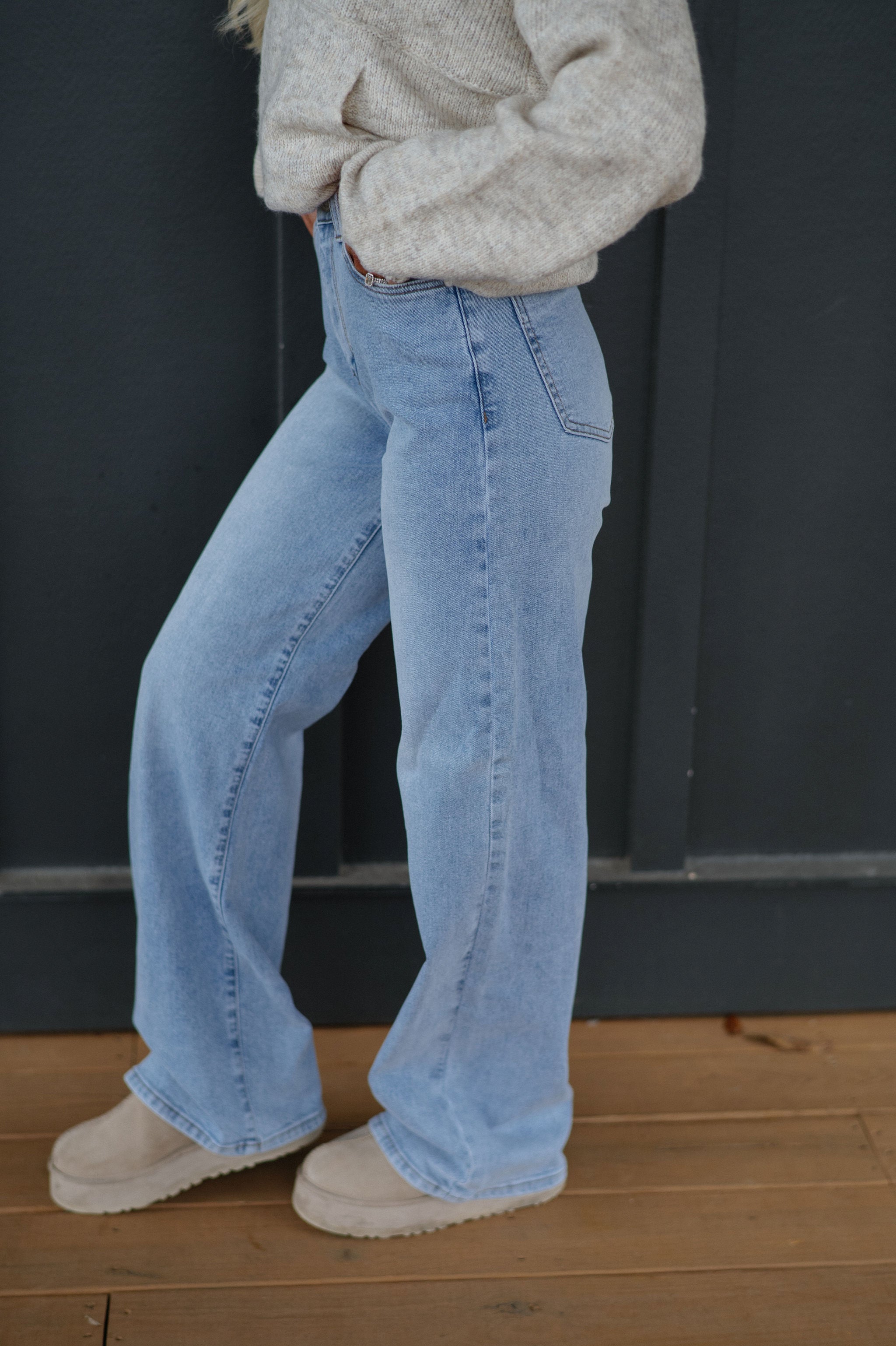 Kate Wide Leg Jeans- Light Stone