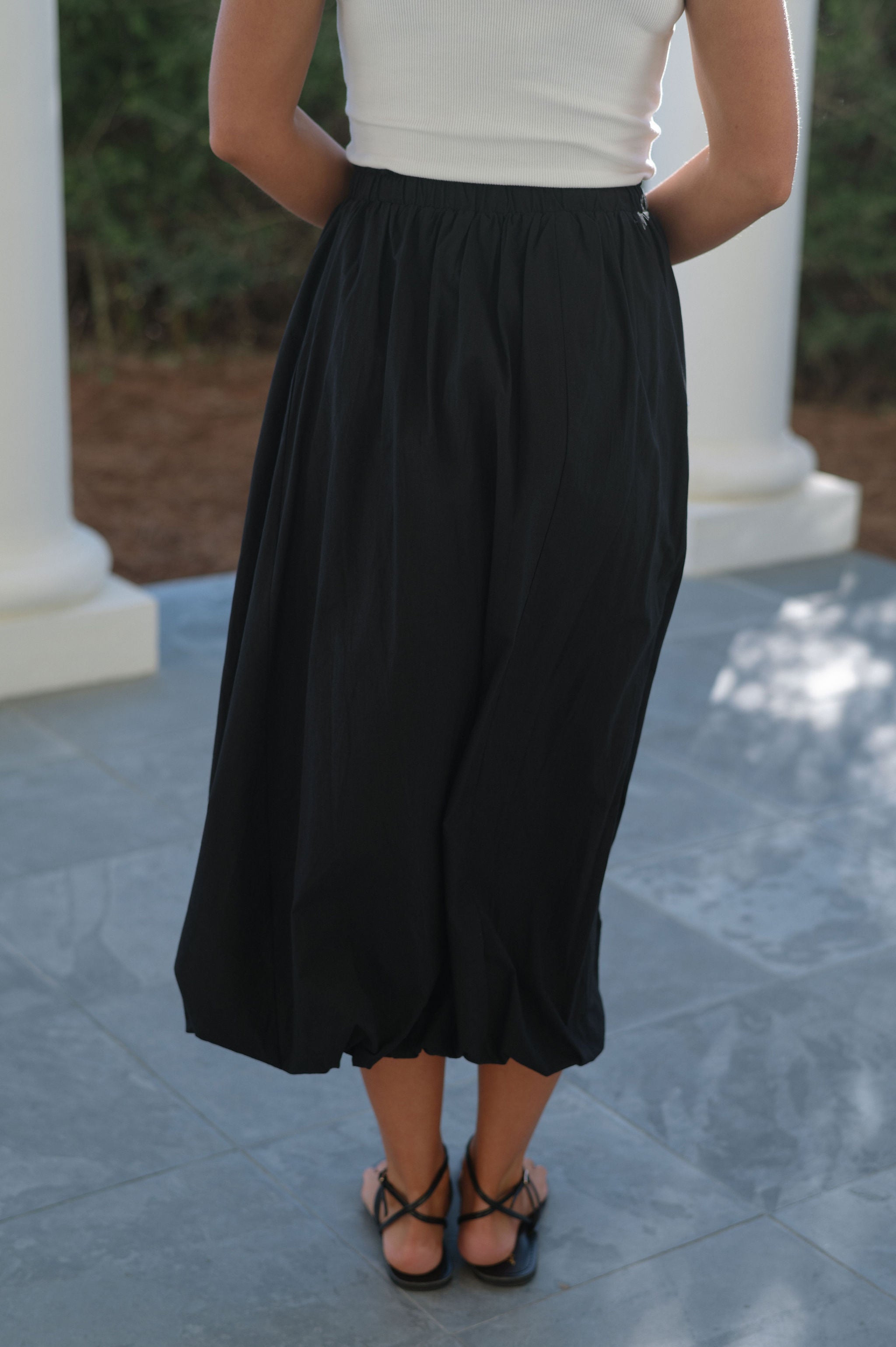 Ellen Bubble Midi Skirt- Black