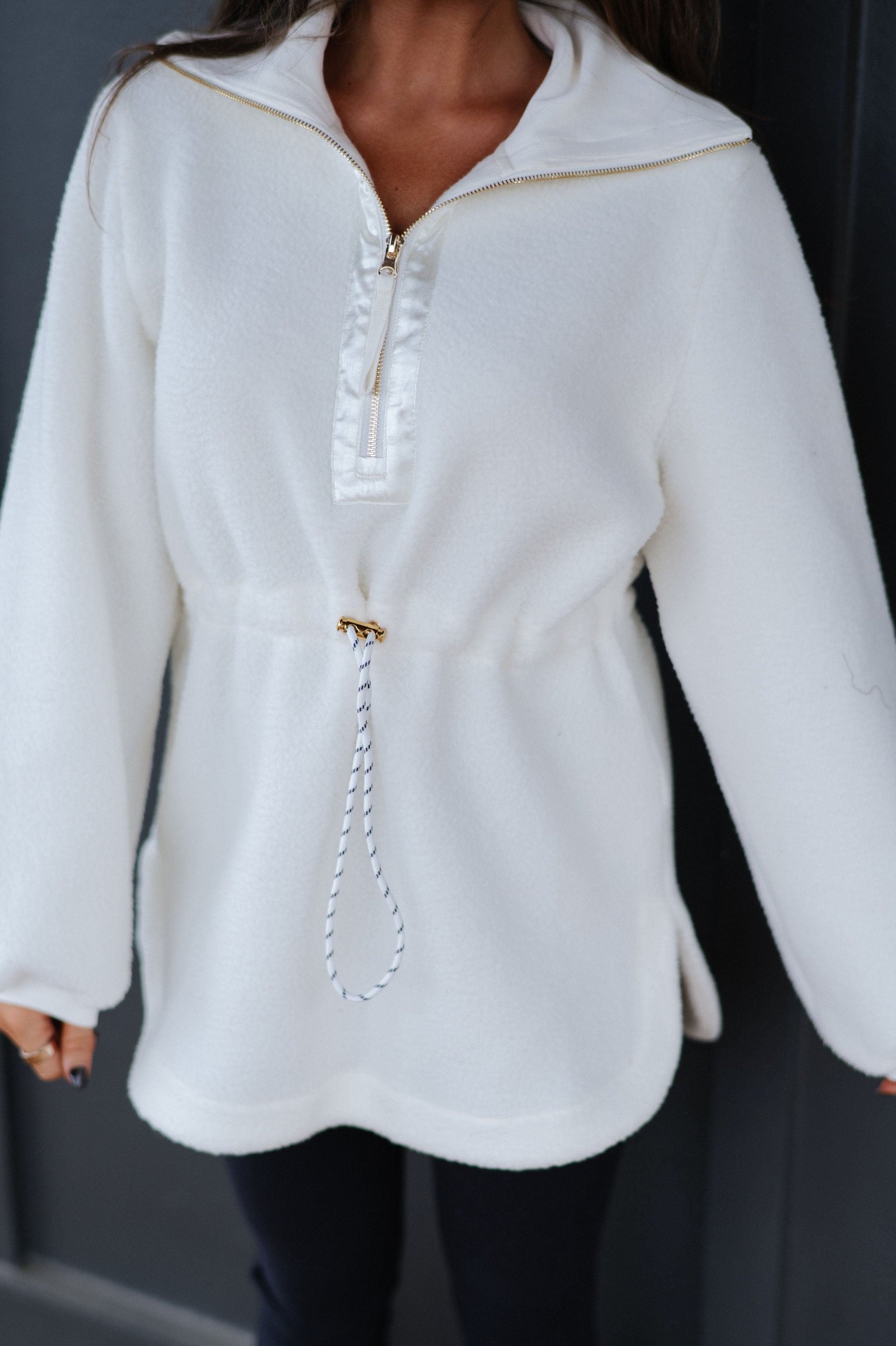 Lola Fleece Pullover-Cream