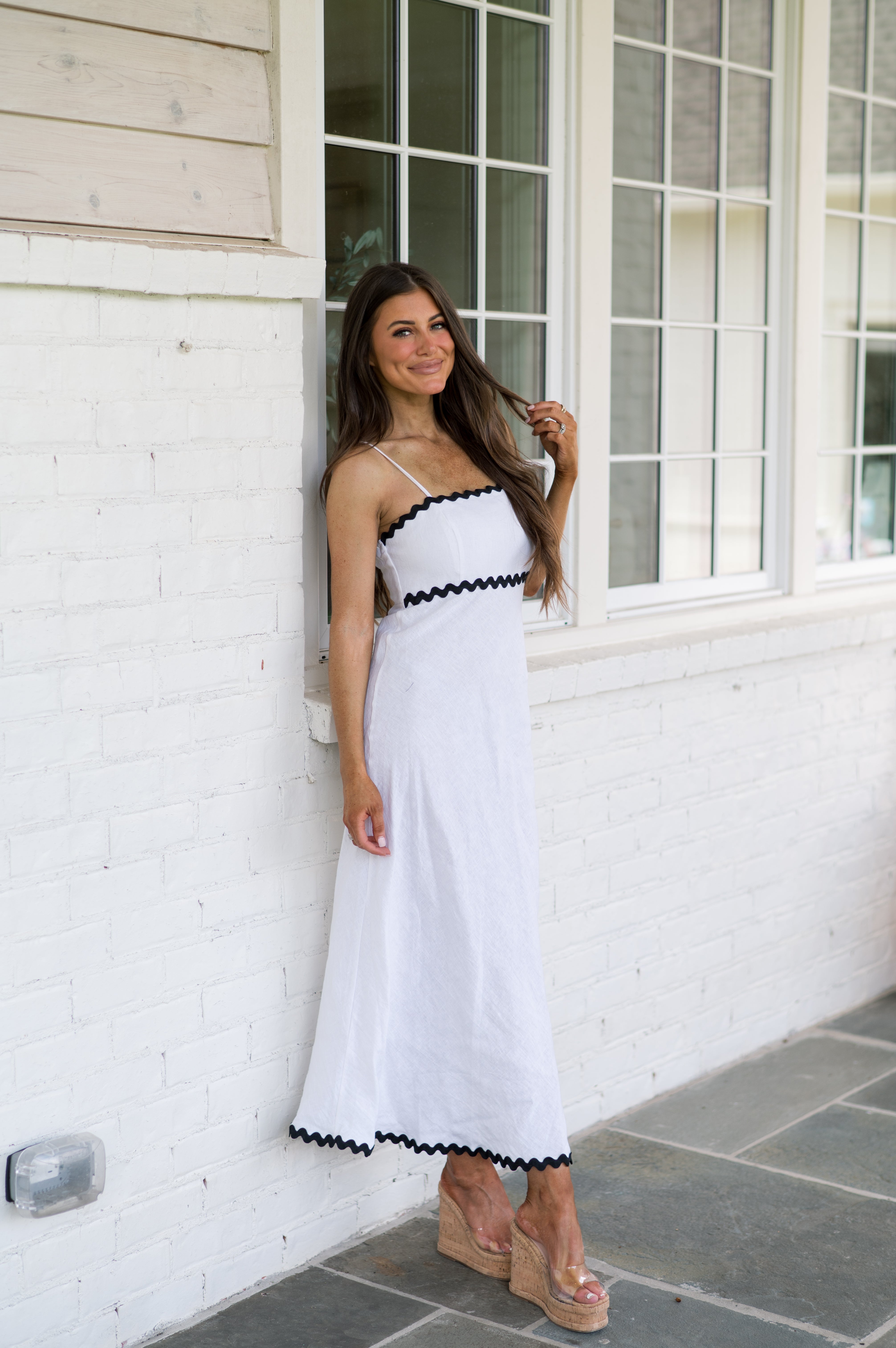 Meadow Linen Dress-White