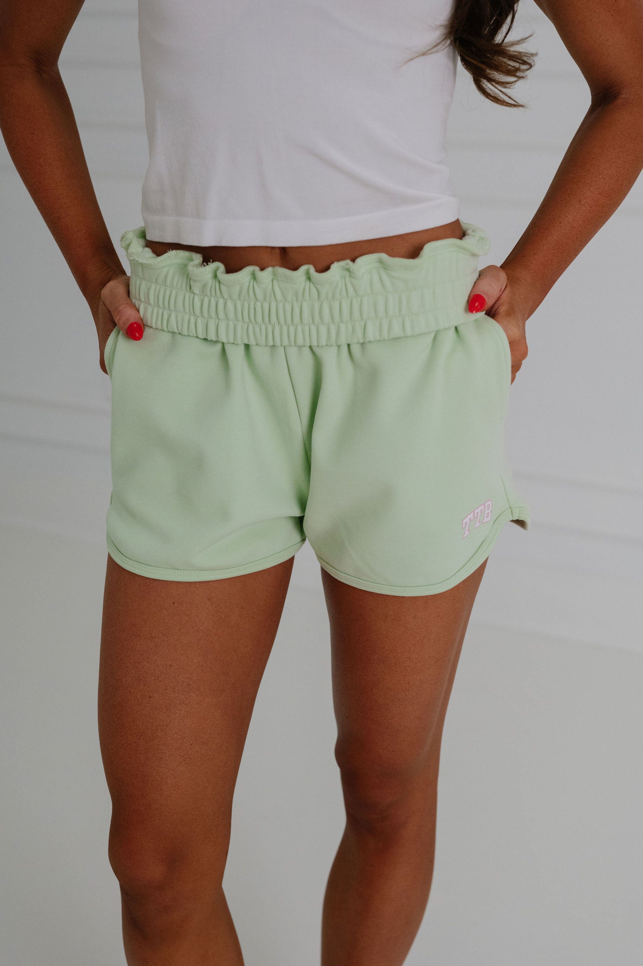 "TTB" Sweatshort-Light Green
