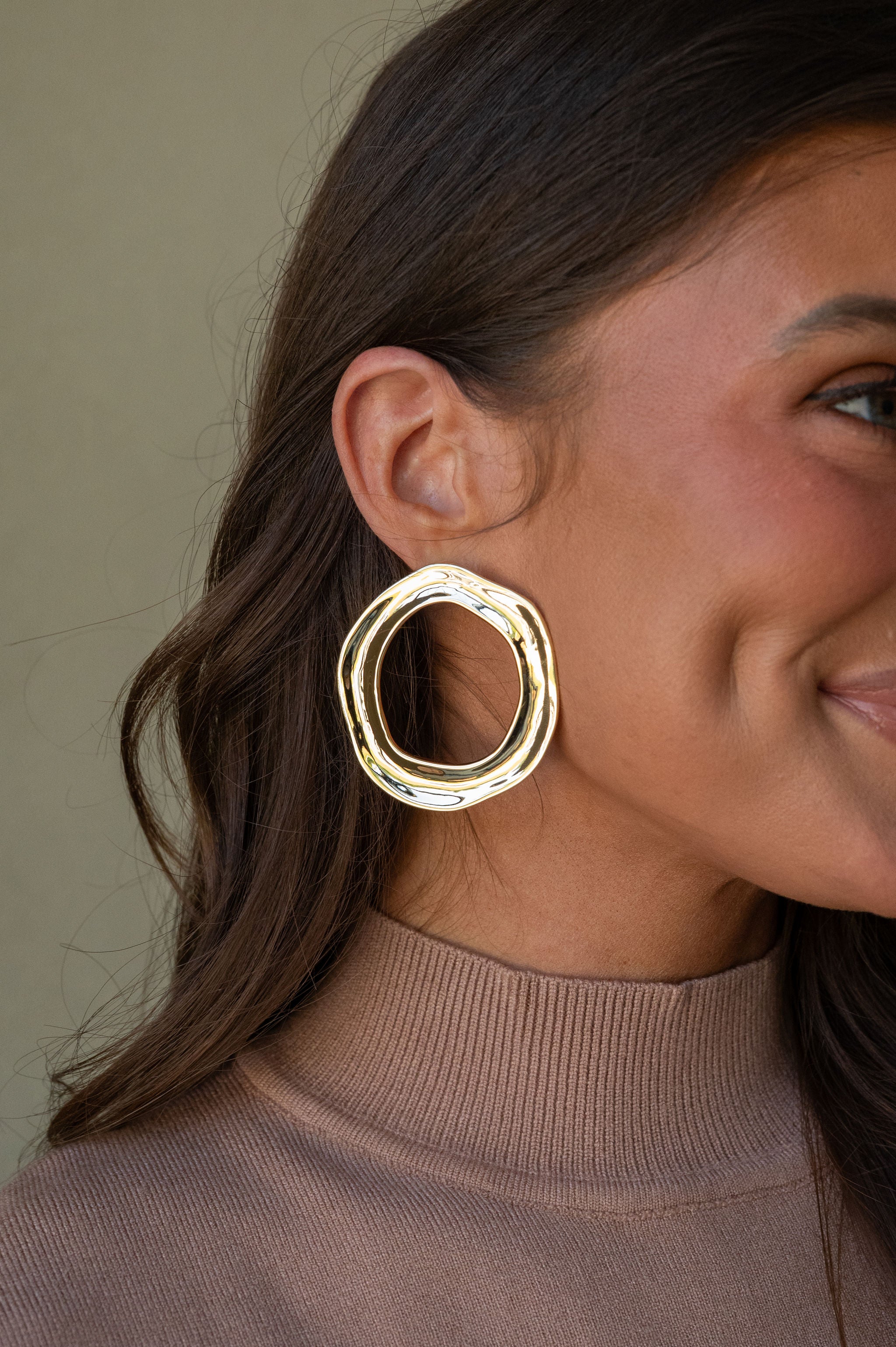 Open Circle Earrings-Gold