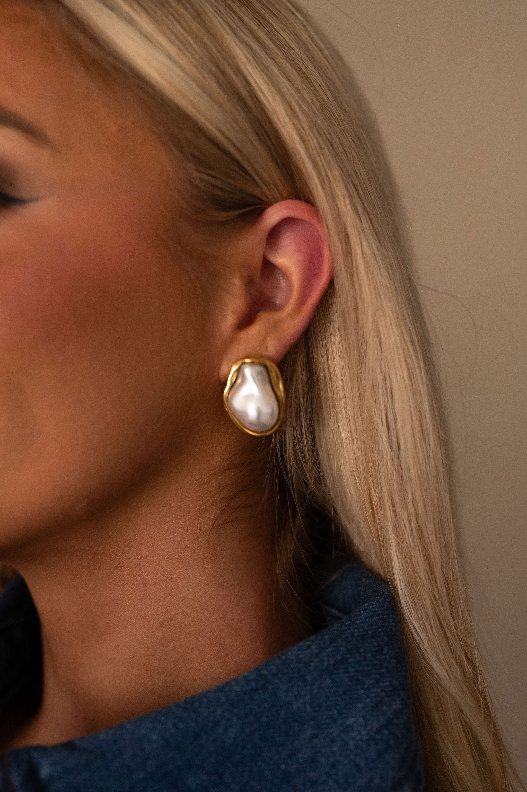 Yasmin Classic Pearl Stud