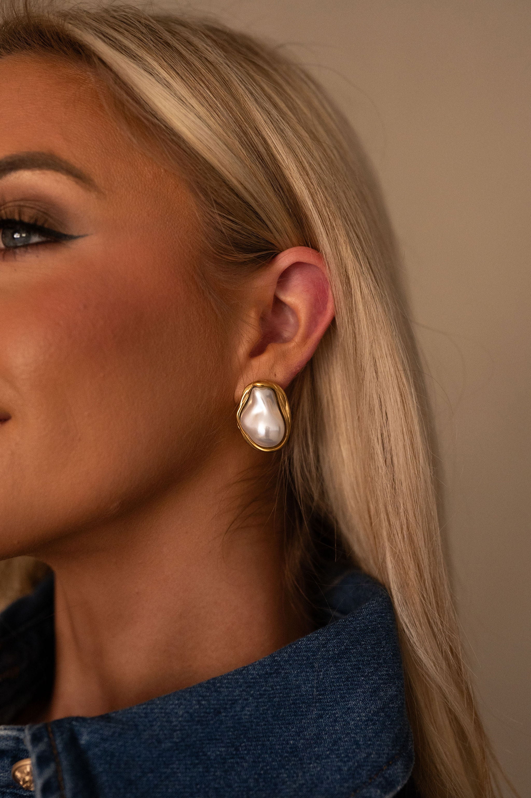 Yasmin Classic Pearl Stud