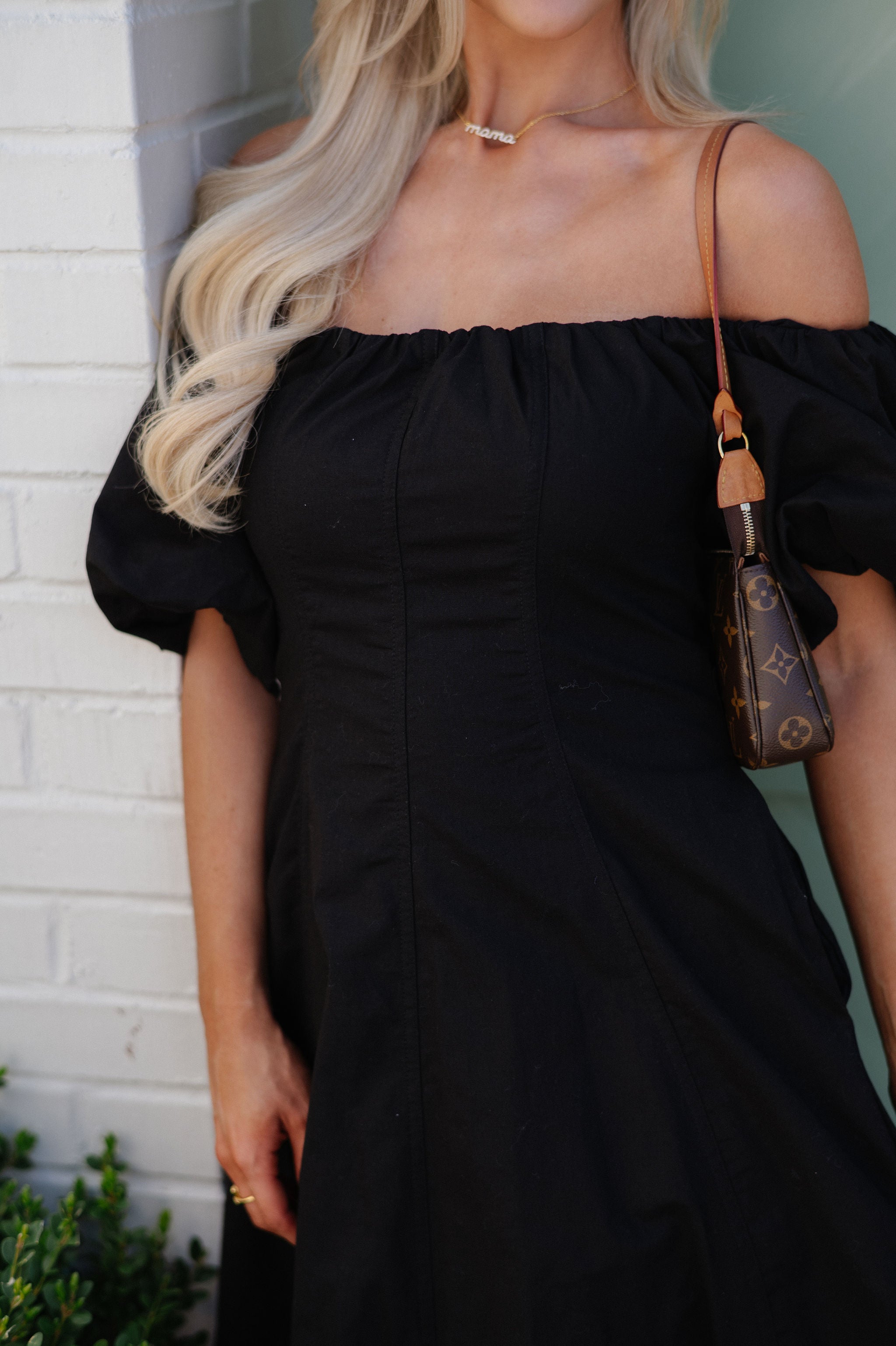 Shannie Midi Dress-Black