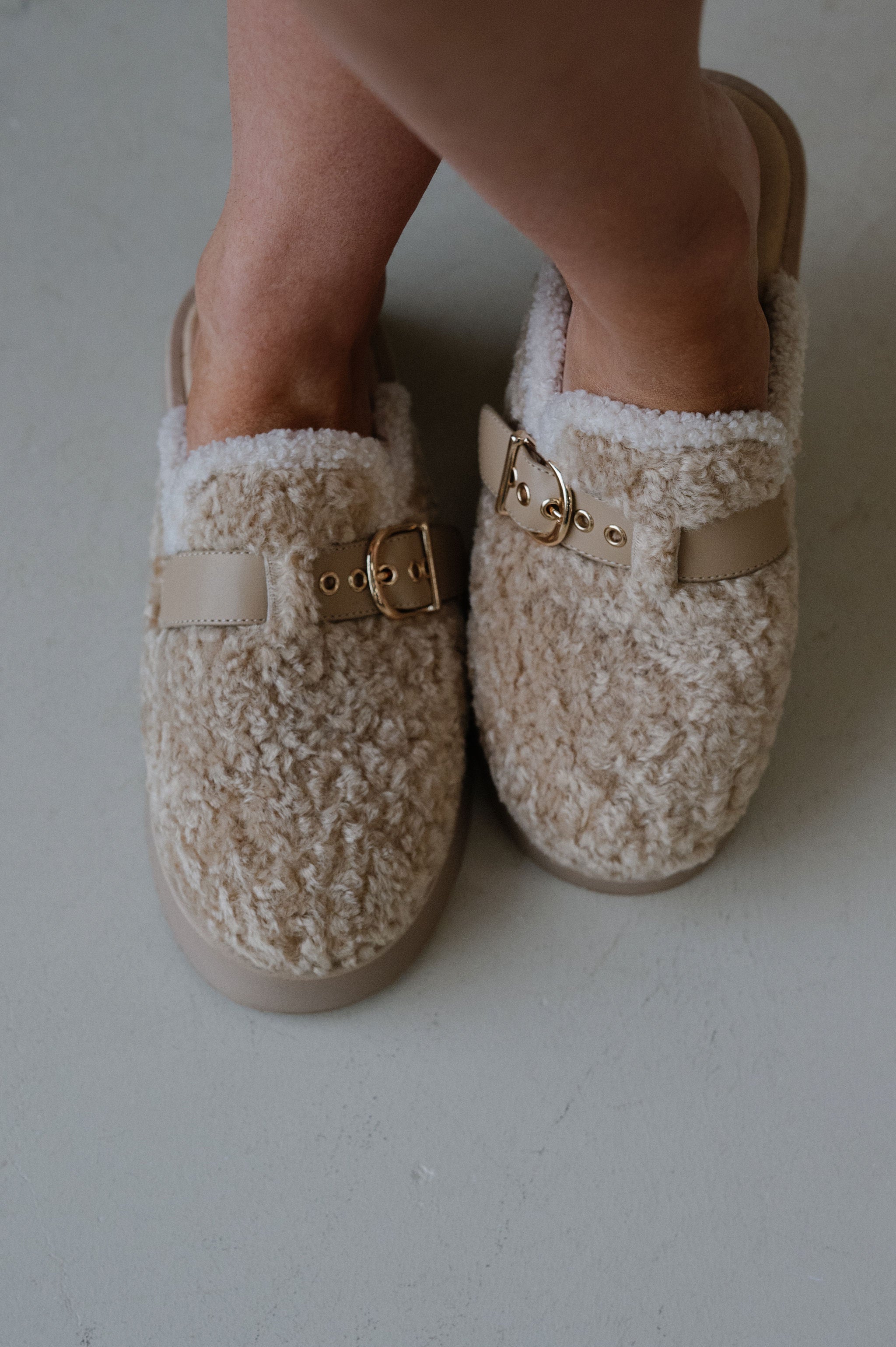 Sugary Buckle Clog-Natural