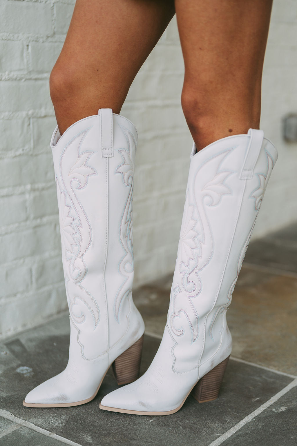 Lashes Western Boot- White Distressed