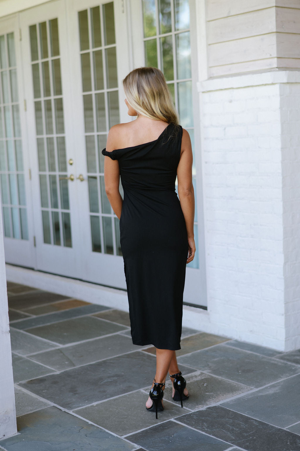 Twisted Shoulder Midi Dress-Black