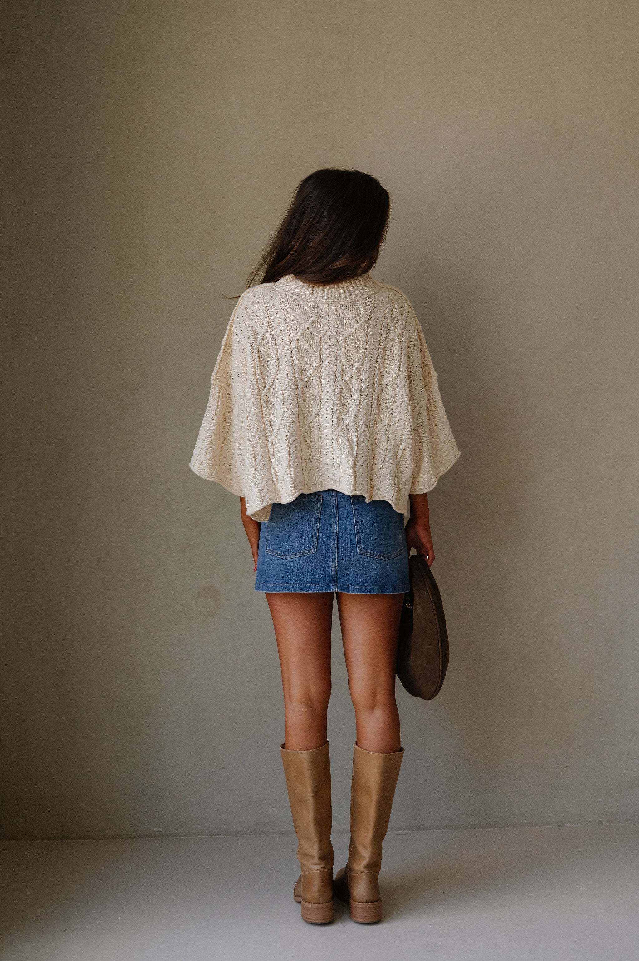 Chunky Ribbed Cable Knit Sweater-Cream