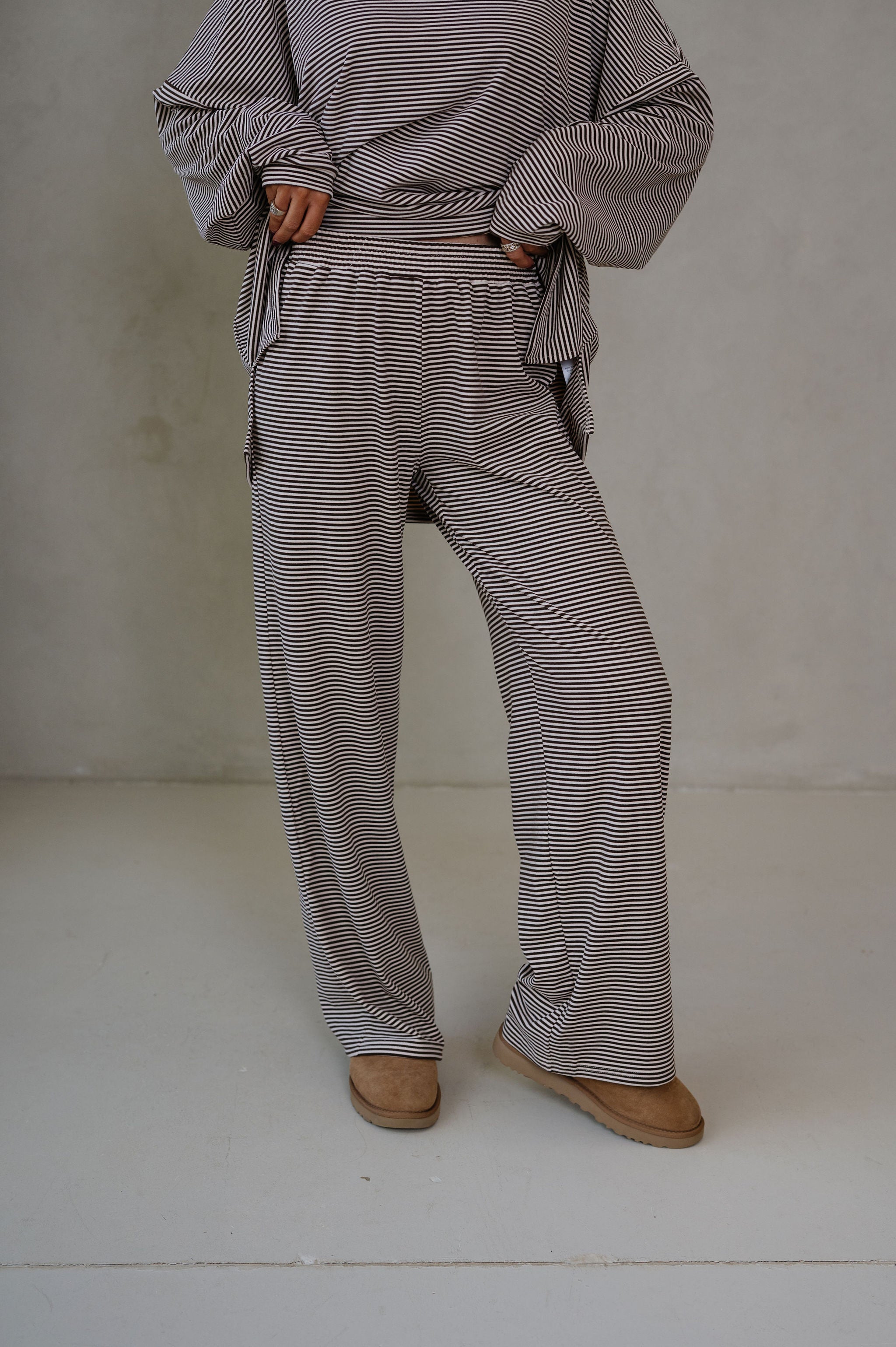 Dylan Fleece Pants-Brown
