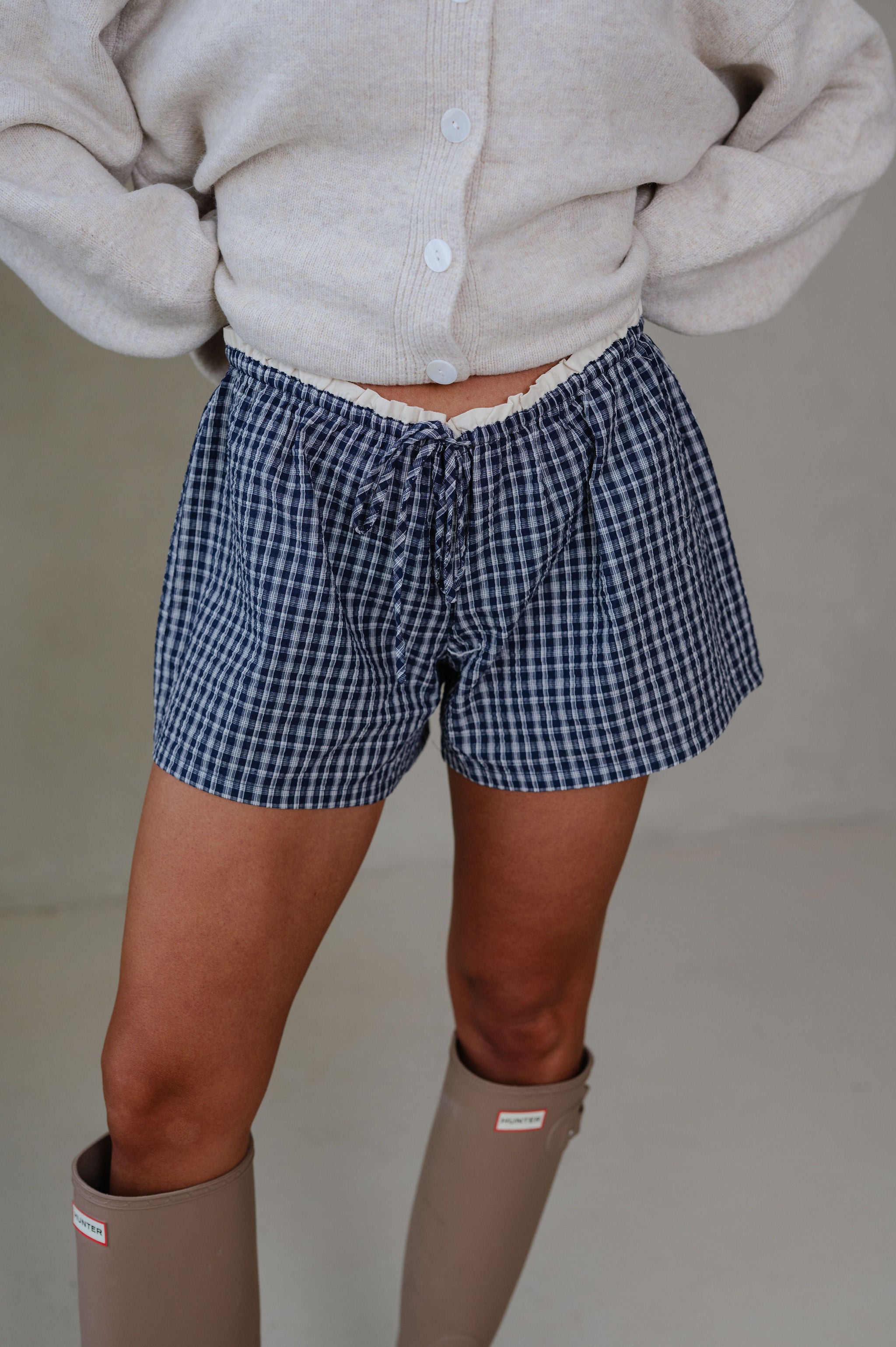 Tyra Plaid Shorts-Navy