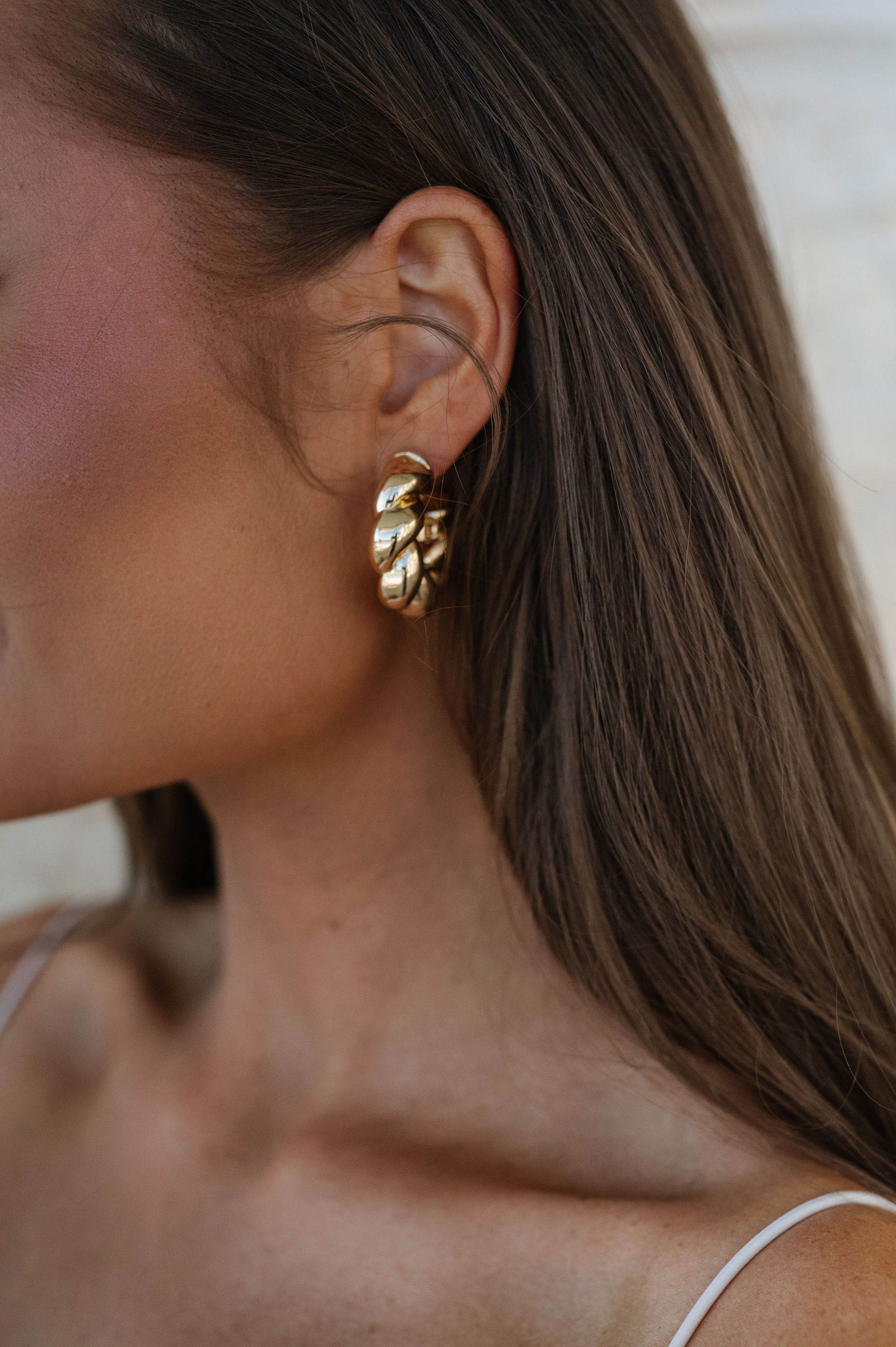 Laura Chunky Gold Hoop