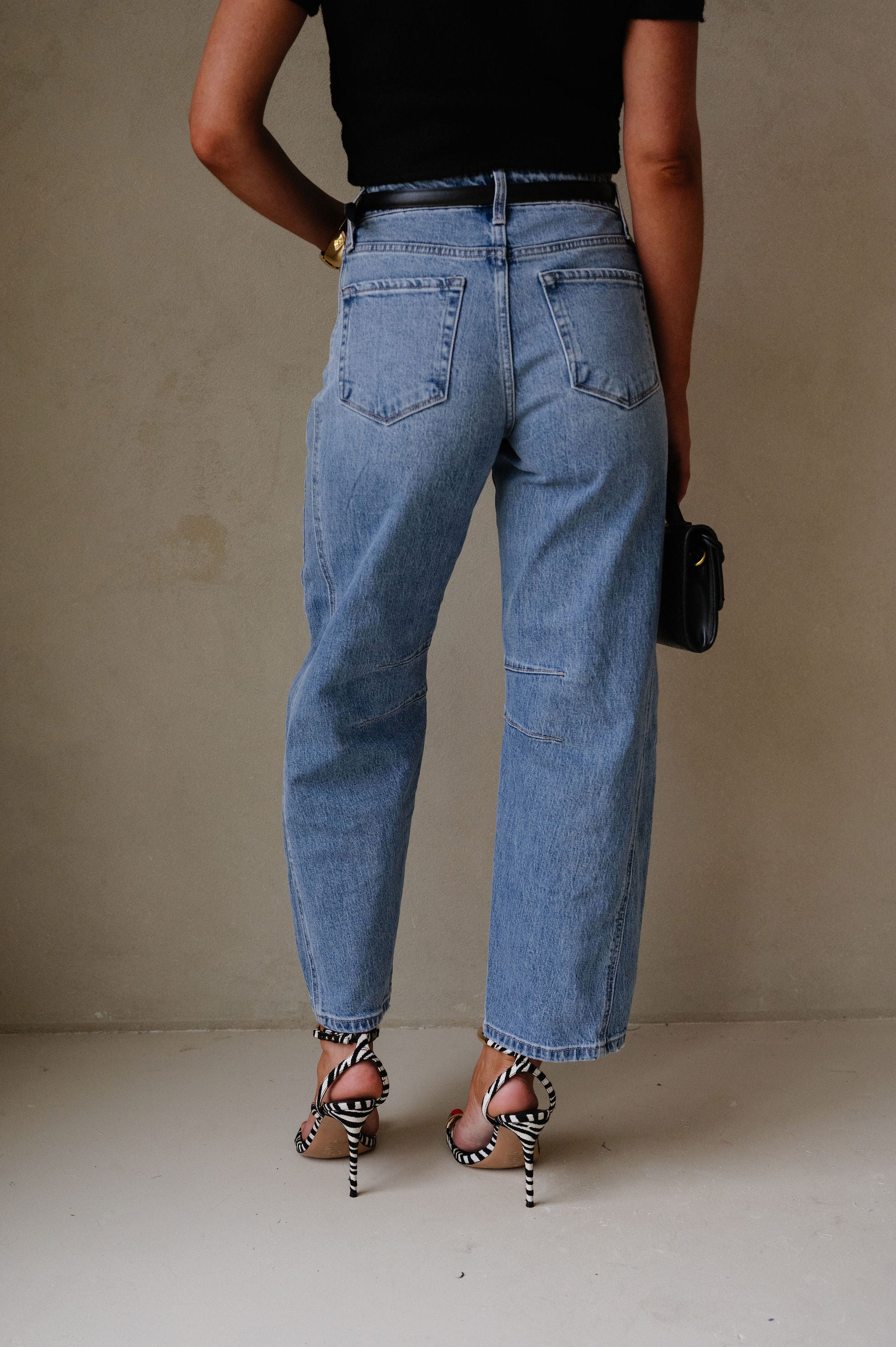Edit Jeans -Medium Wash