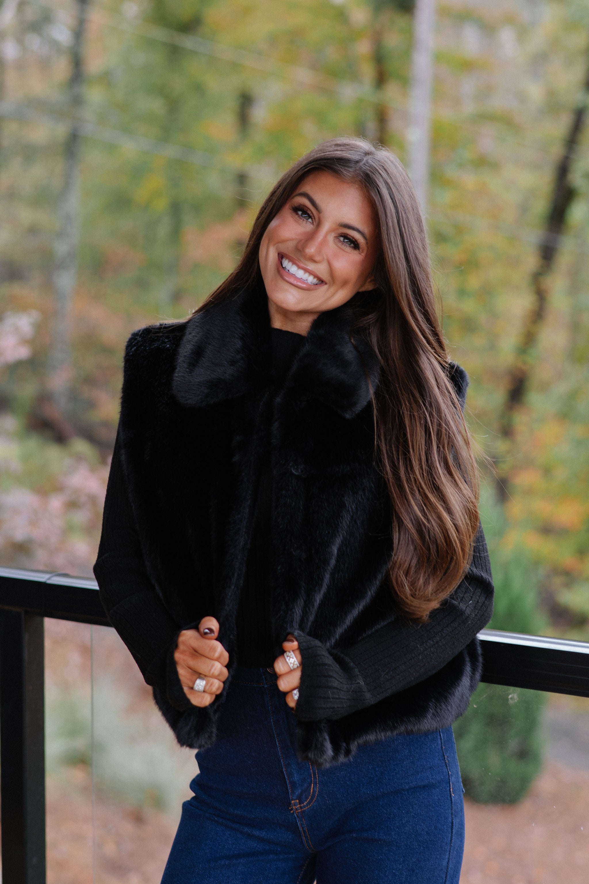 Ellie Faux Fur Collared Vest-Black