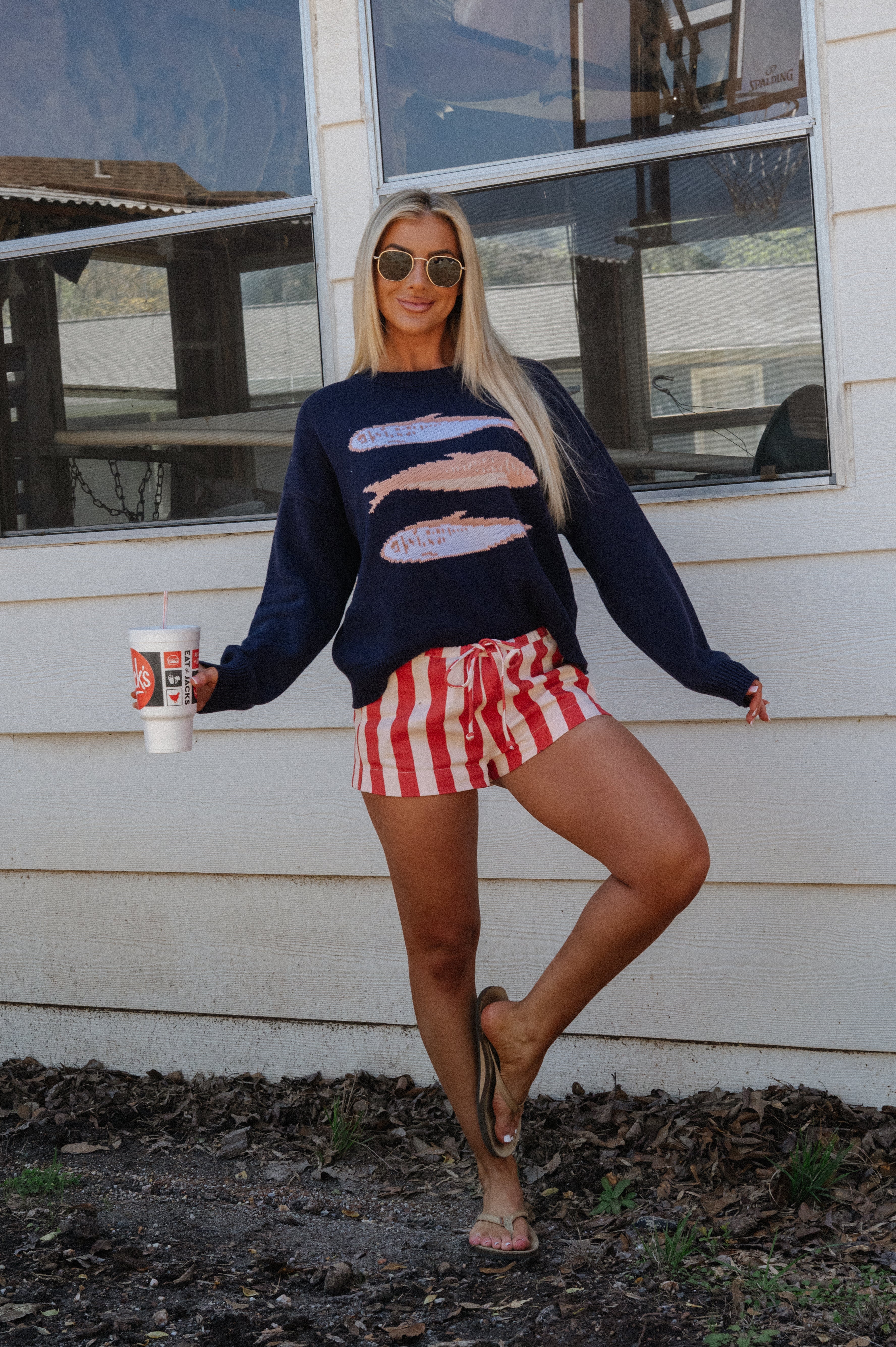 Round Neck Sardine Sweater-Navy