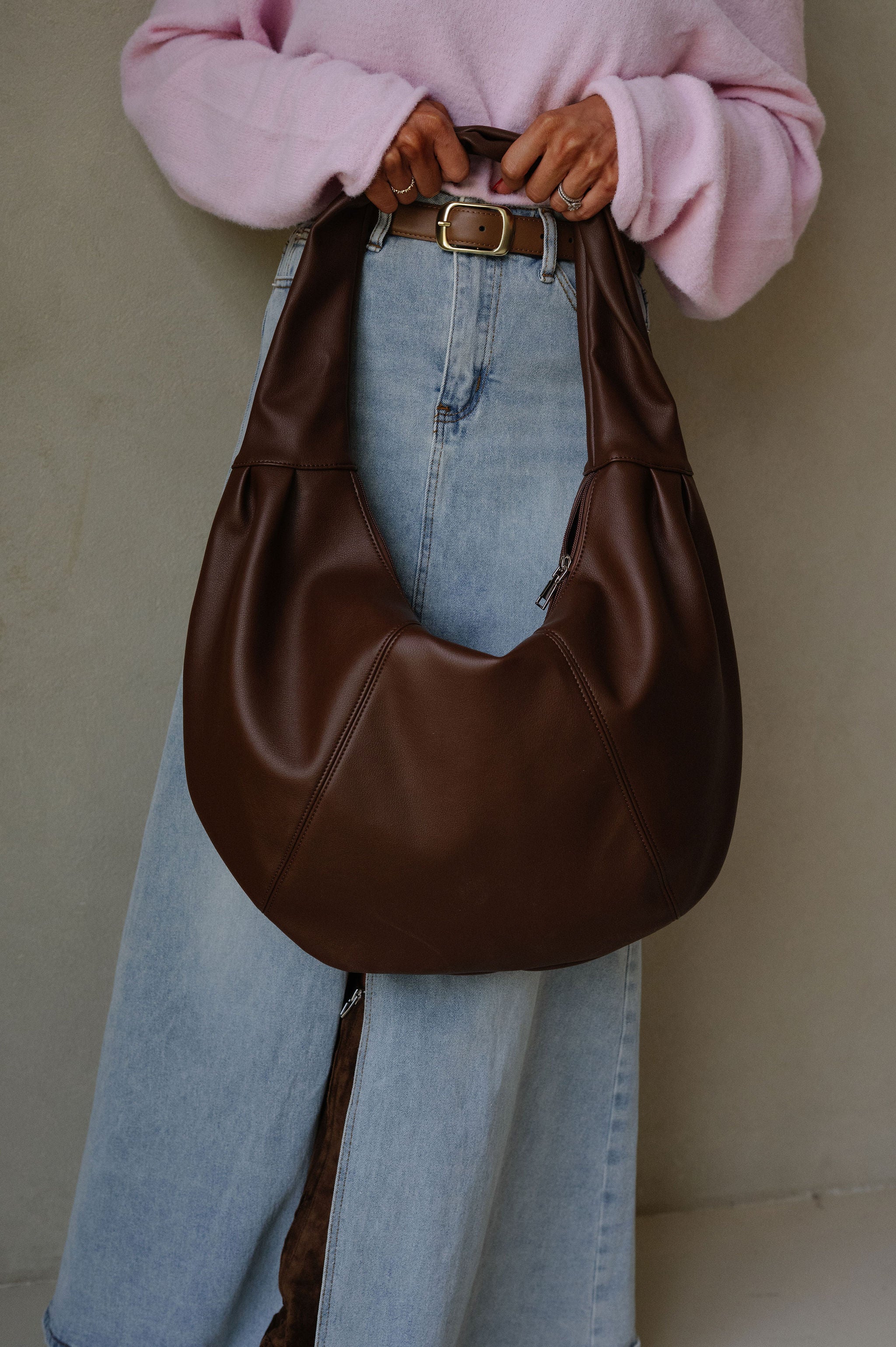 Chic Faux Leather Tote-Brown