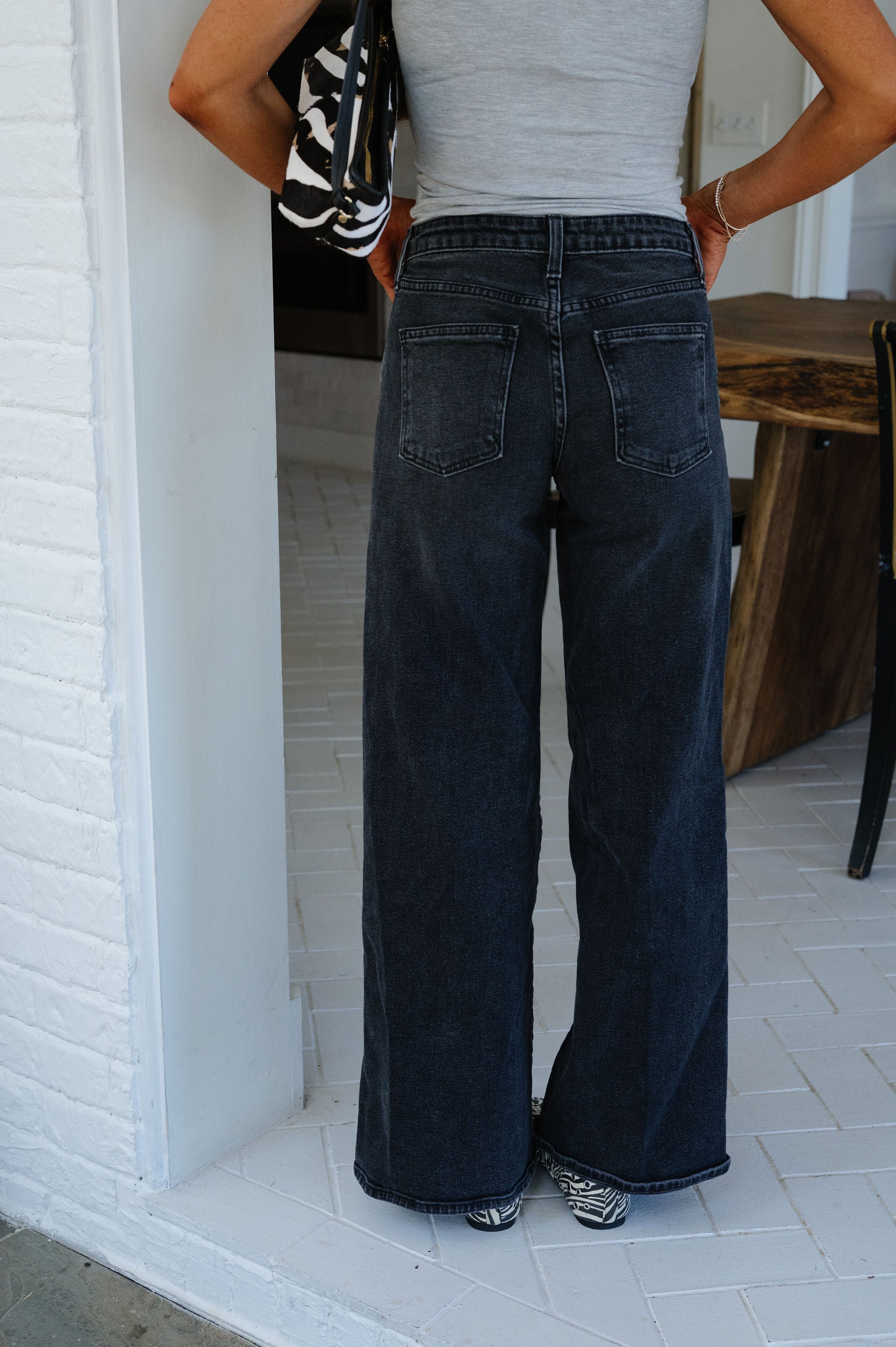 Juda Ultra Wide Jean-Washed Black