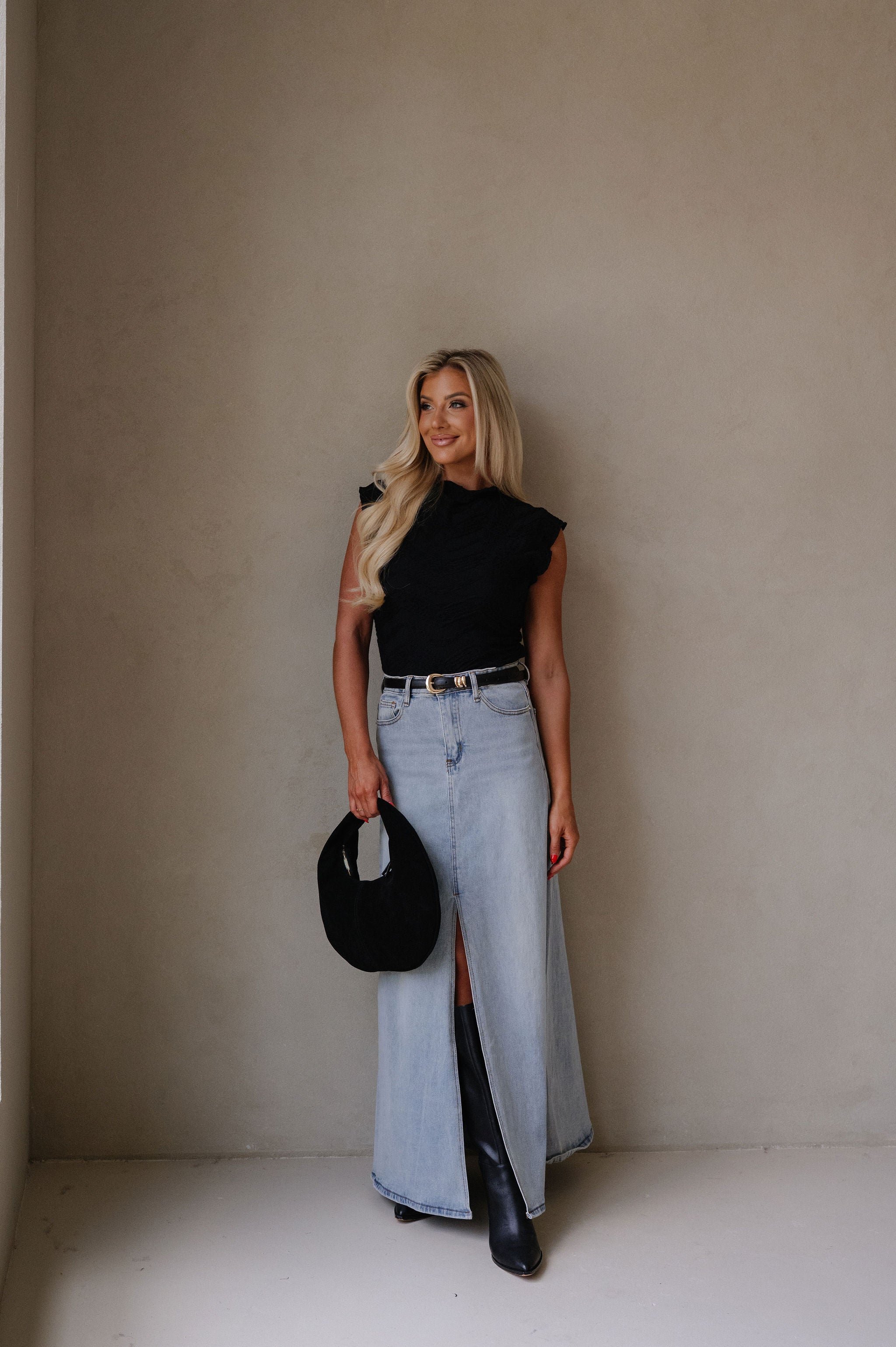 Mock Neck Scrunch Top-Black