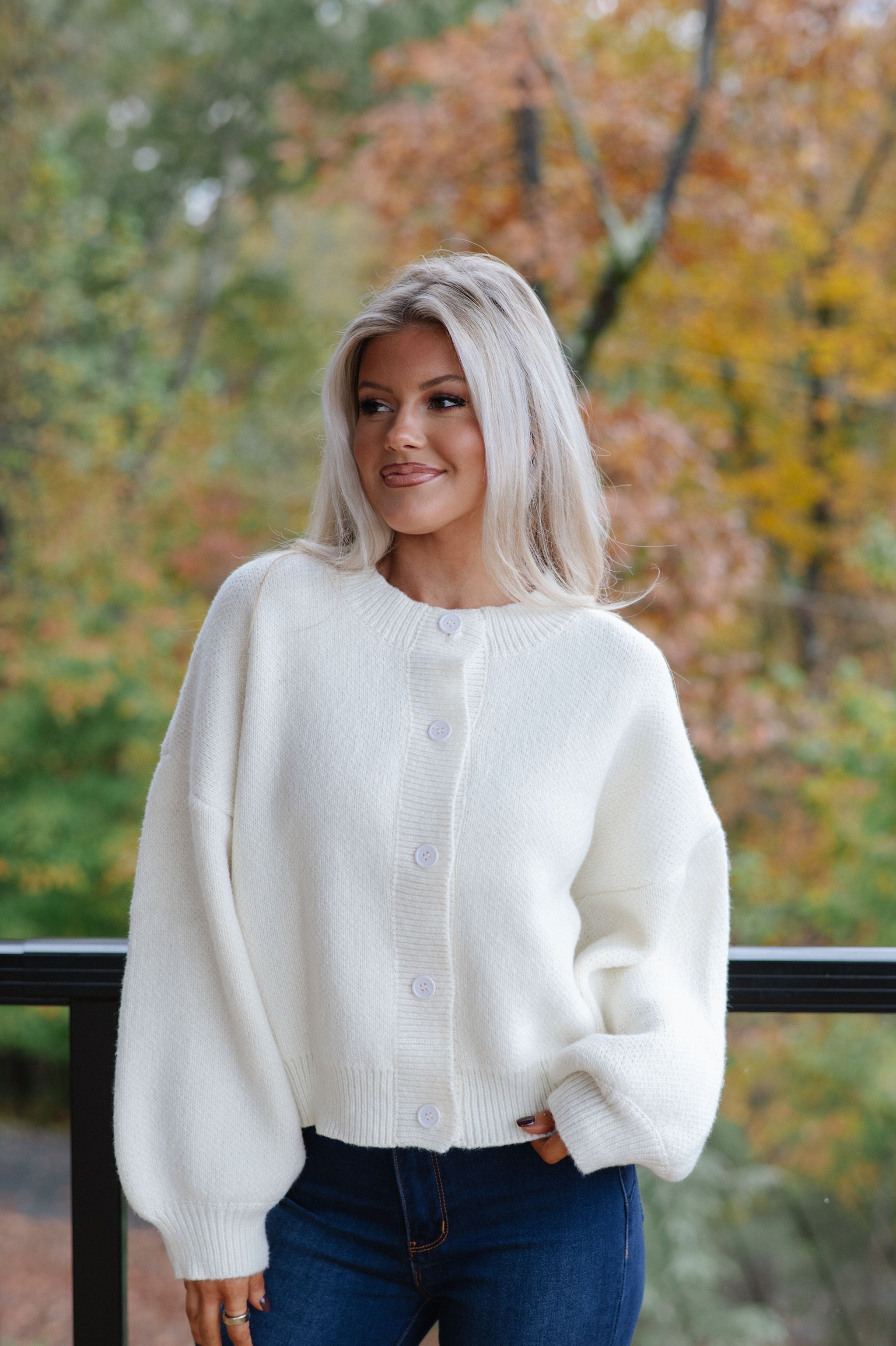 Dara Crewneck Cardigan-Cream