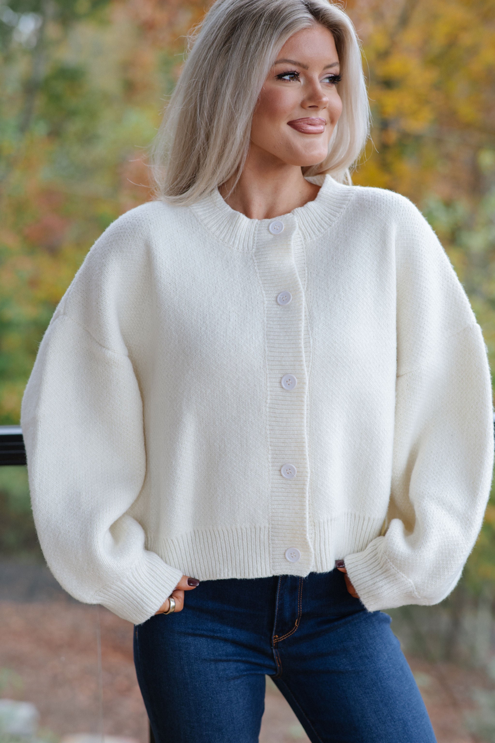 Dara Crewneck Cardigan-Cream