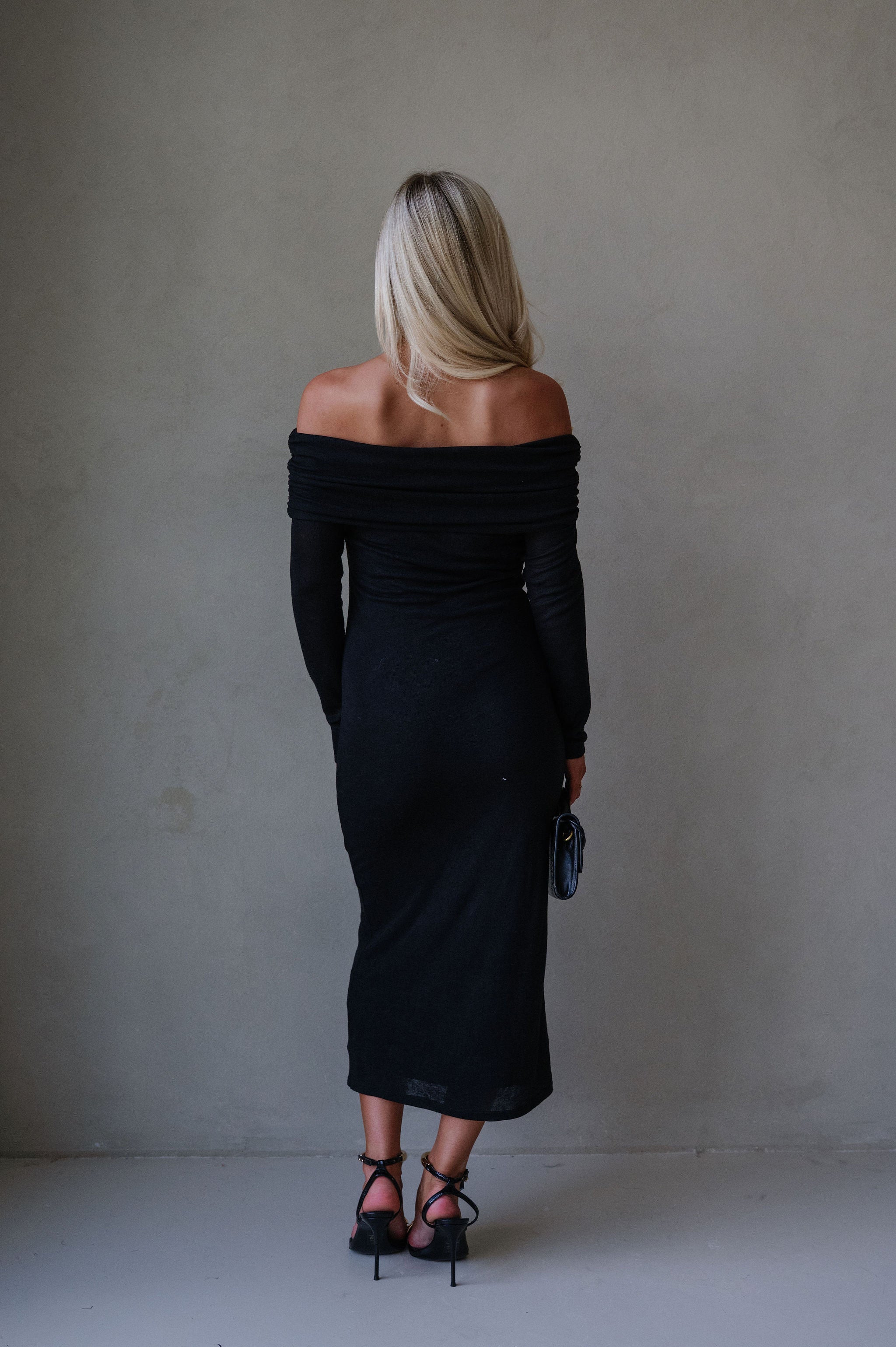Nina OTS Ruched Dress-Black
