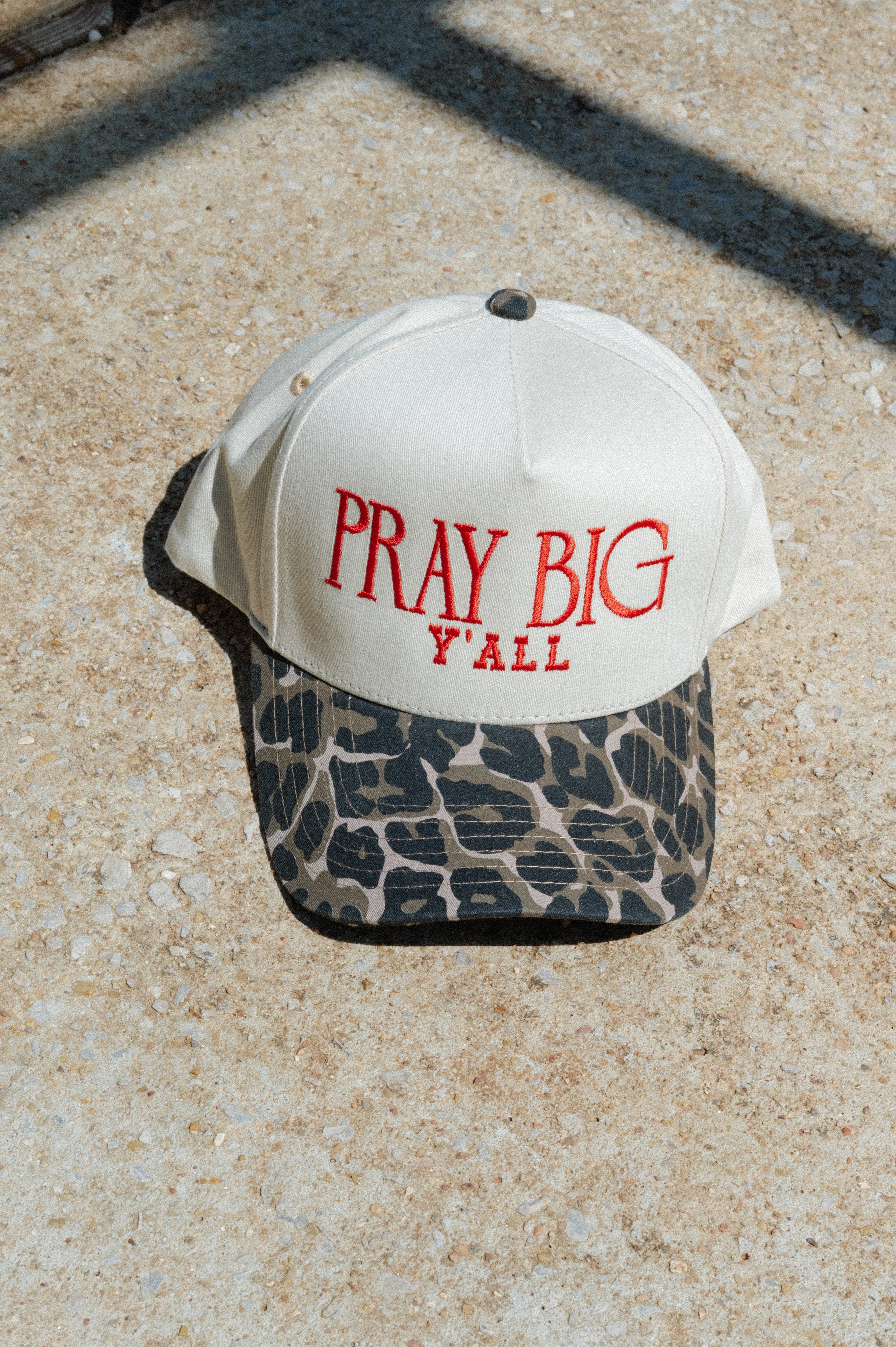 "PRAY BIG Y'ALL" Trucker Hat- Leopard