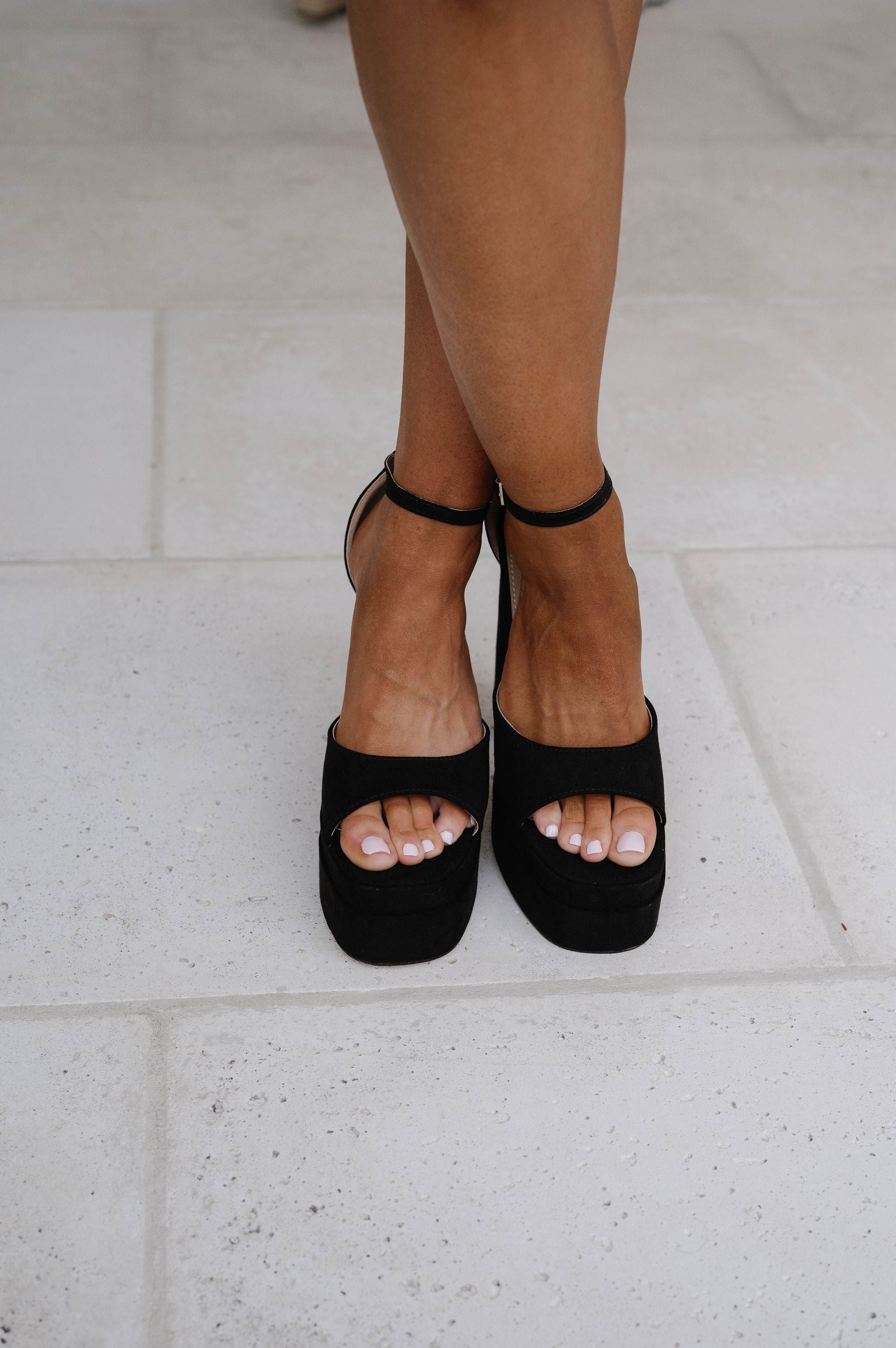 Chunky Satin Platform Heels-Black