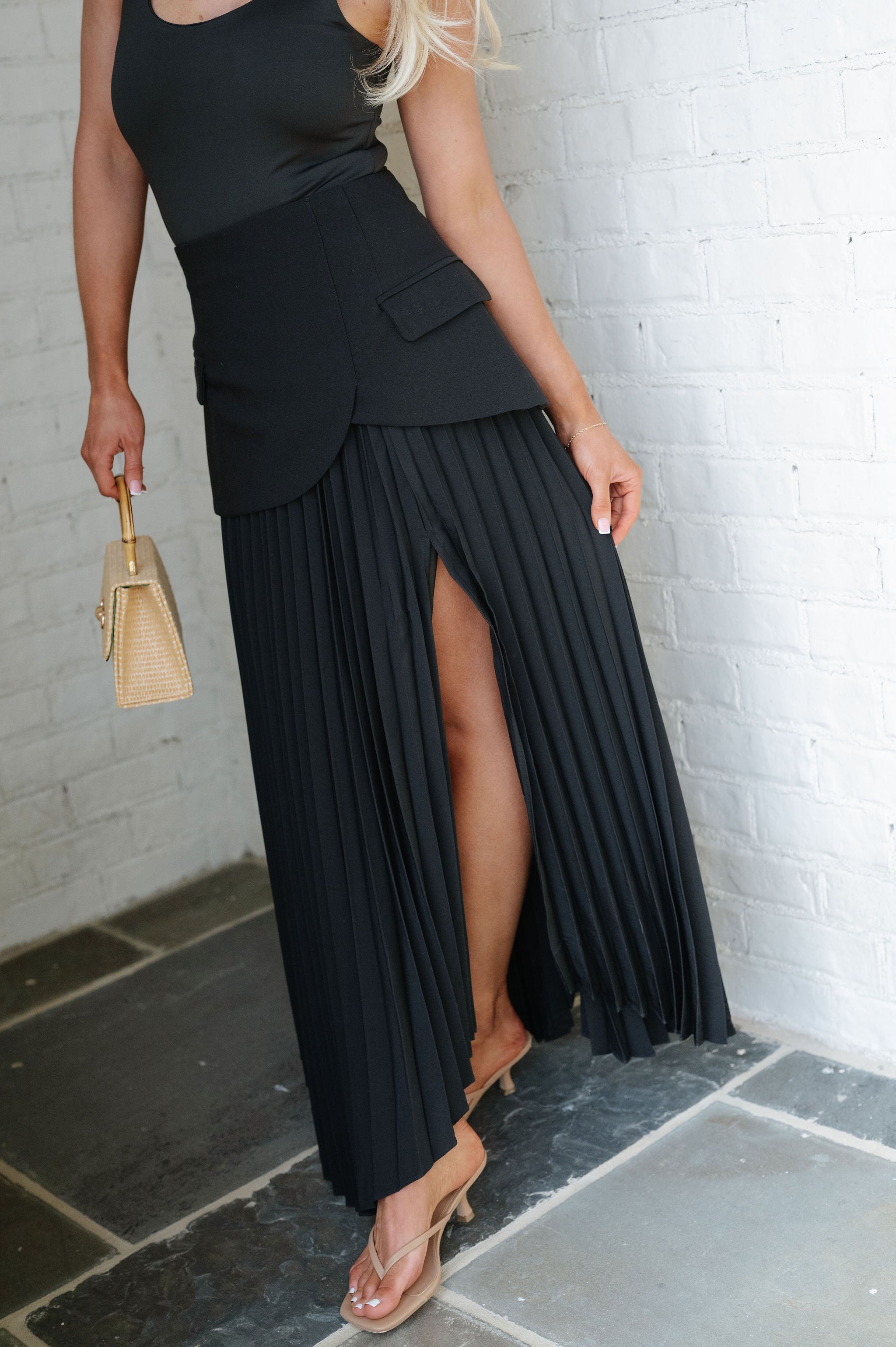 Lanny Pleated Skirt-Black
