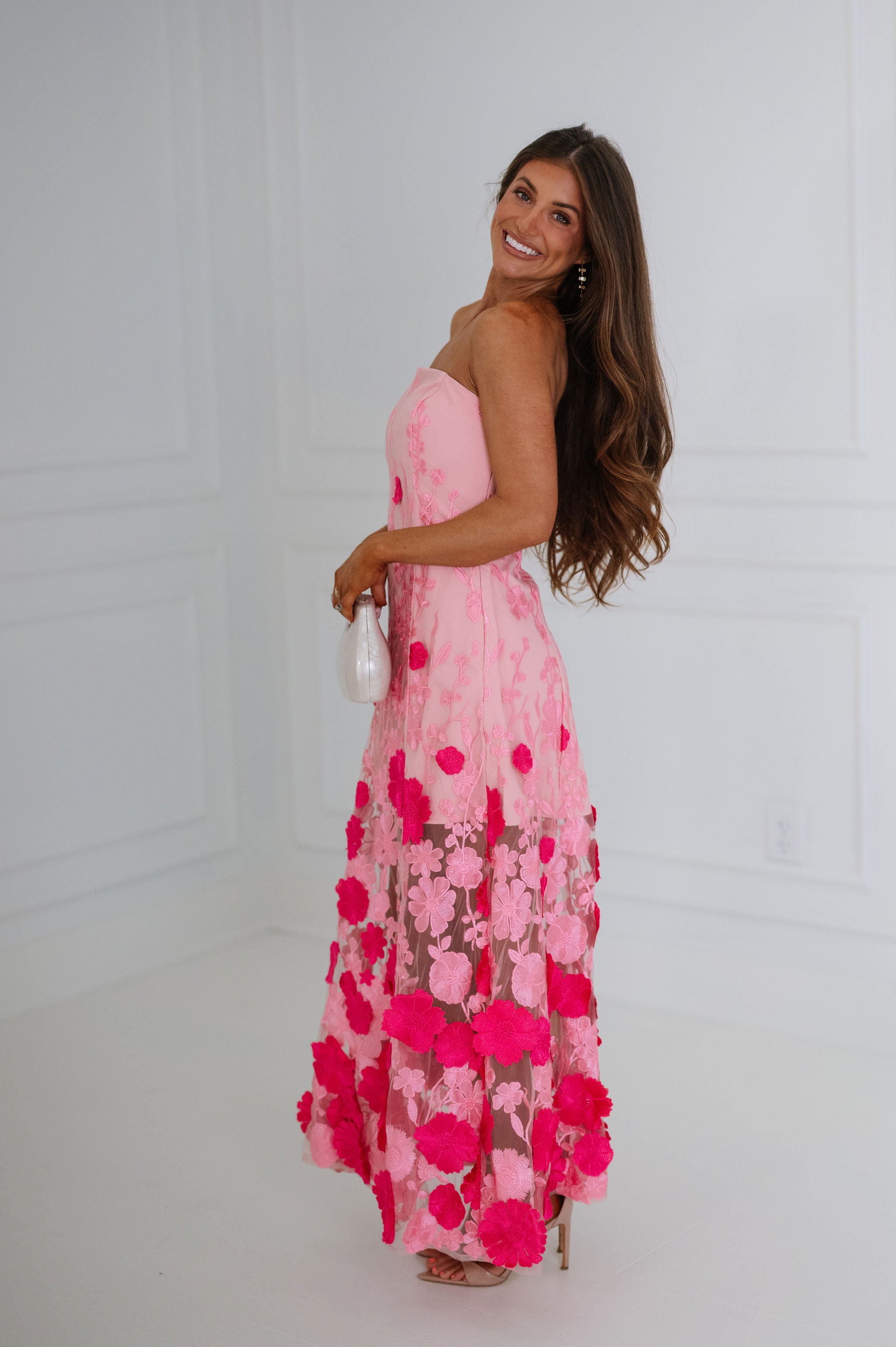Lady Embroidered Maxi Dress-Pink