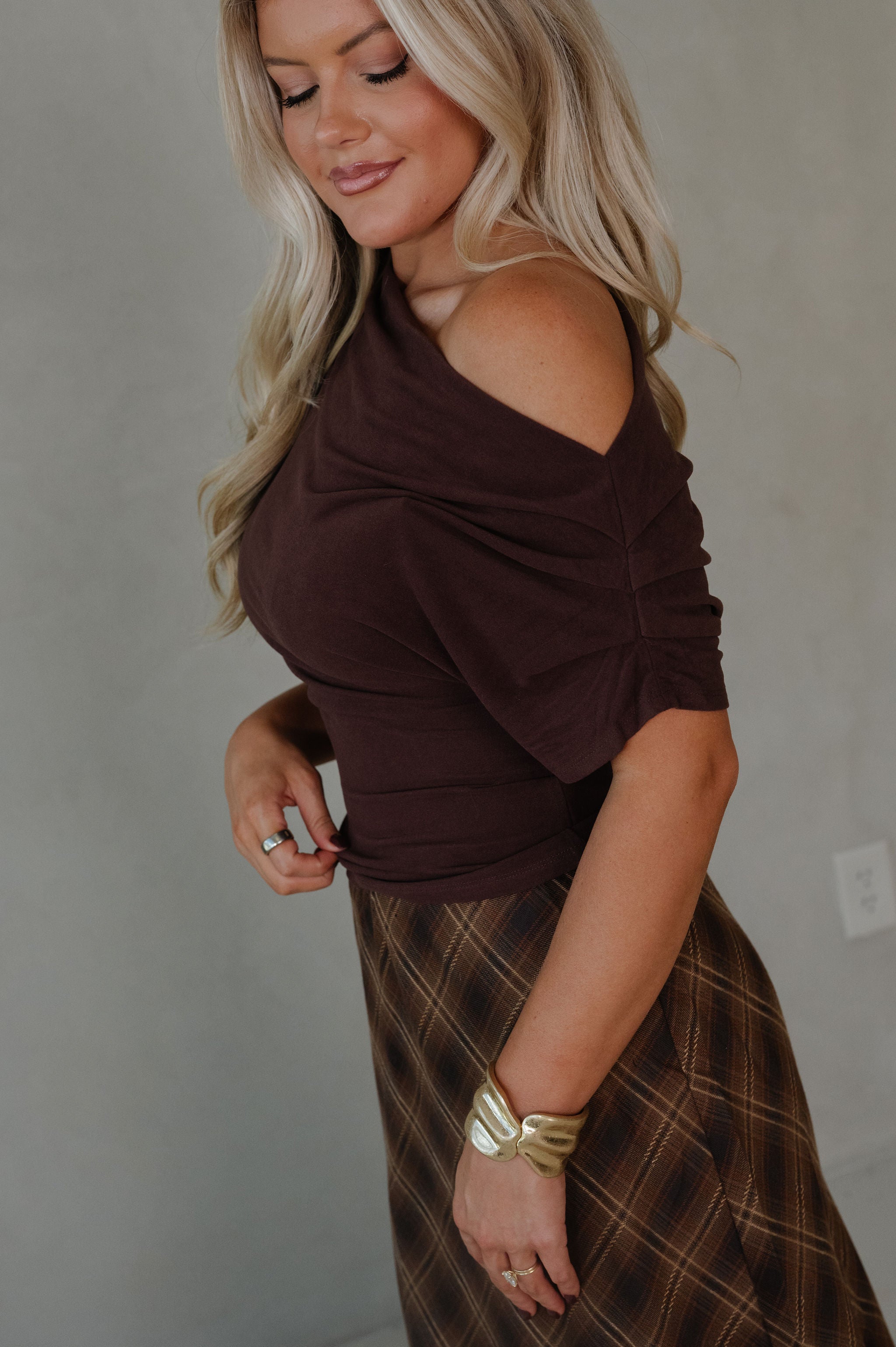 Carina Boat Neck Top-Brown