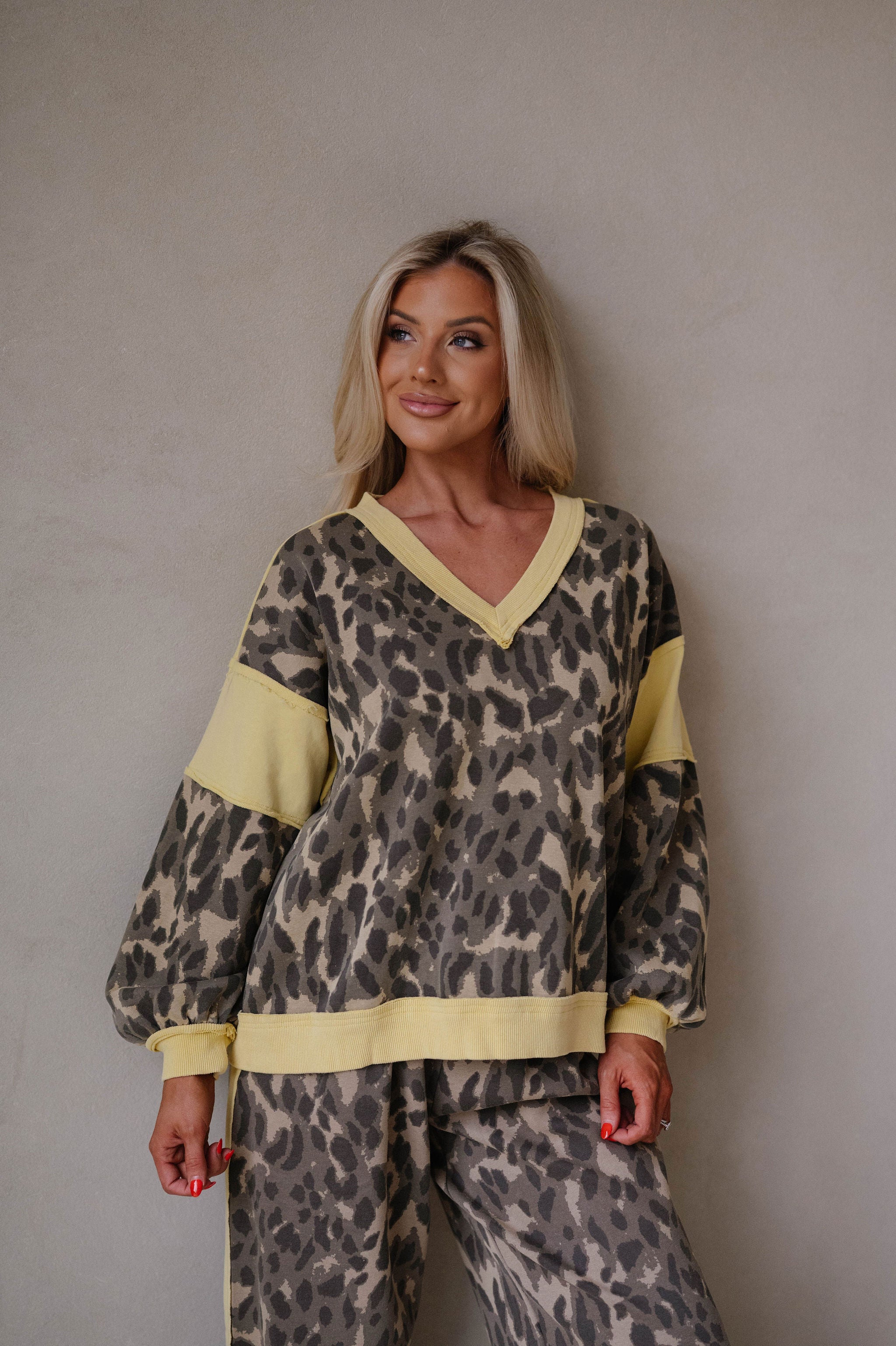 V-Neck Cheetah Oversized Top-Dark Olive/Honey