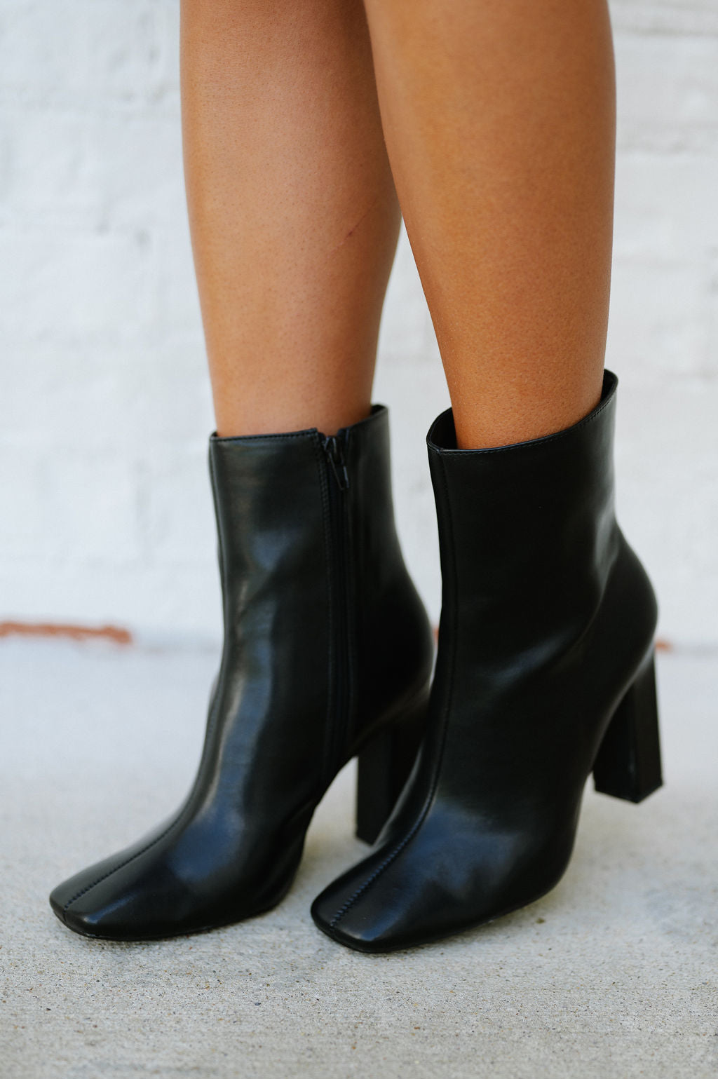 Sonaa Boot-Black