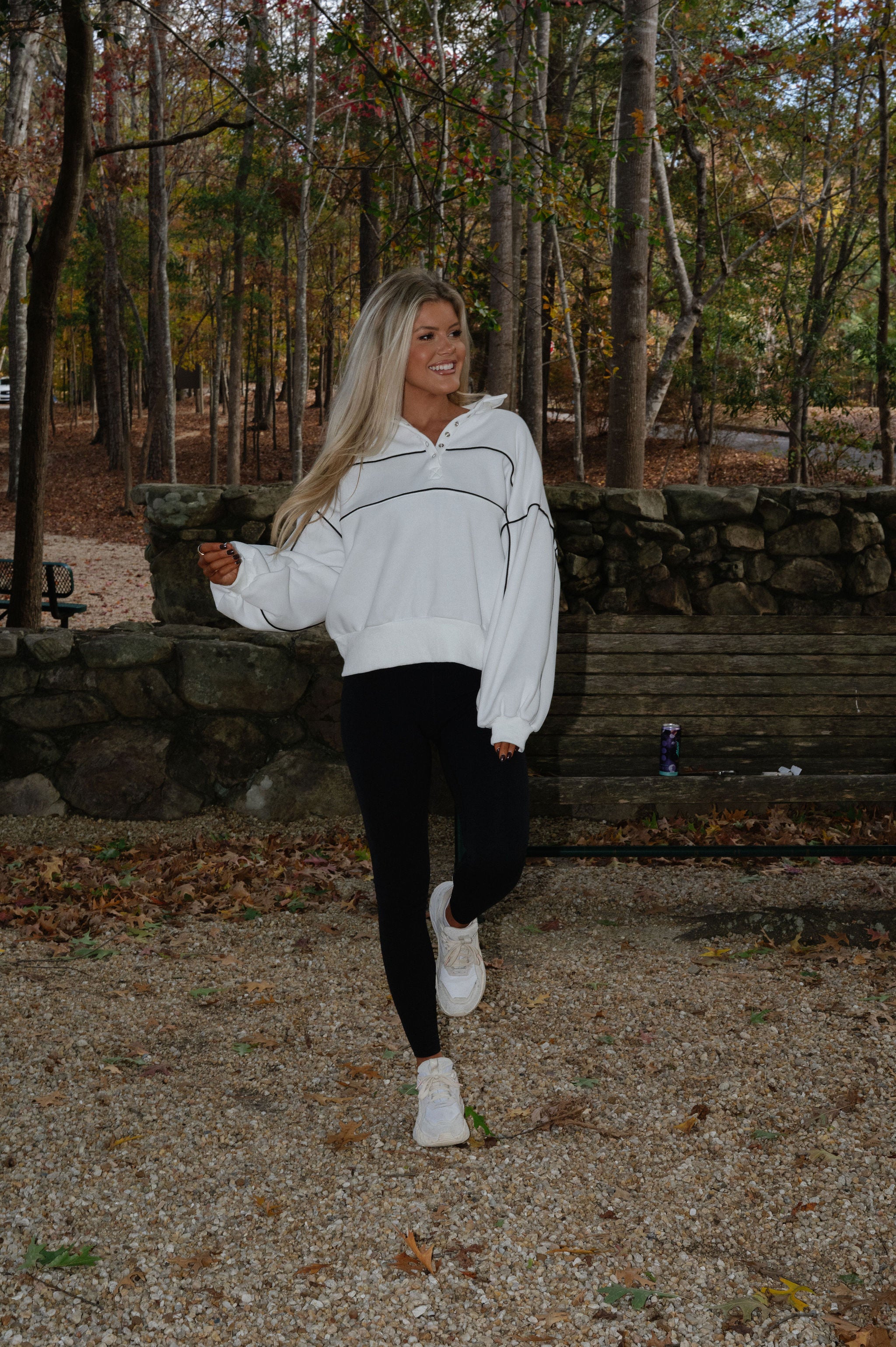Ayla Contrast Piping Pullover
