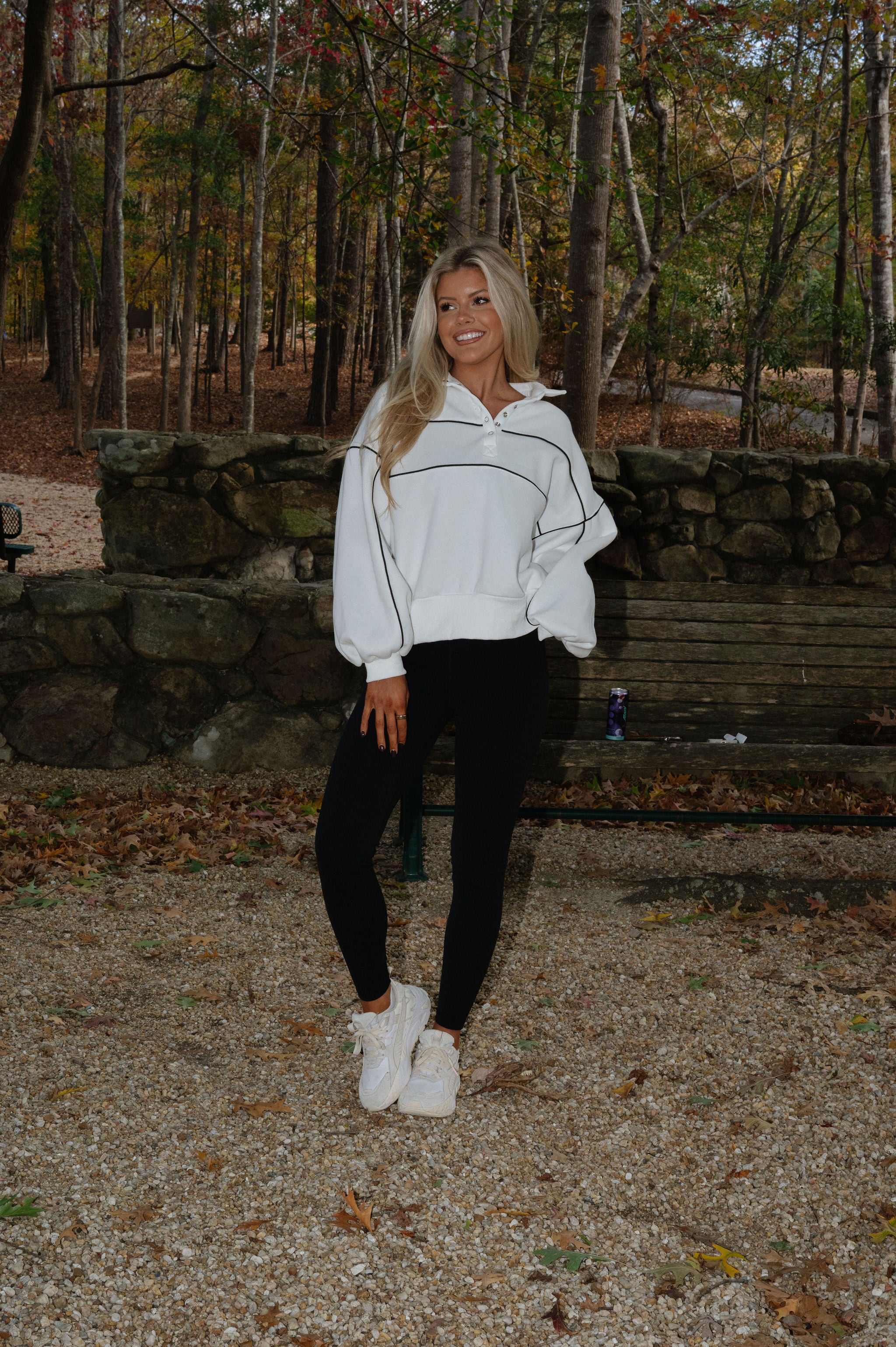 Ayla Contrast Piping Pullover