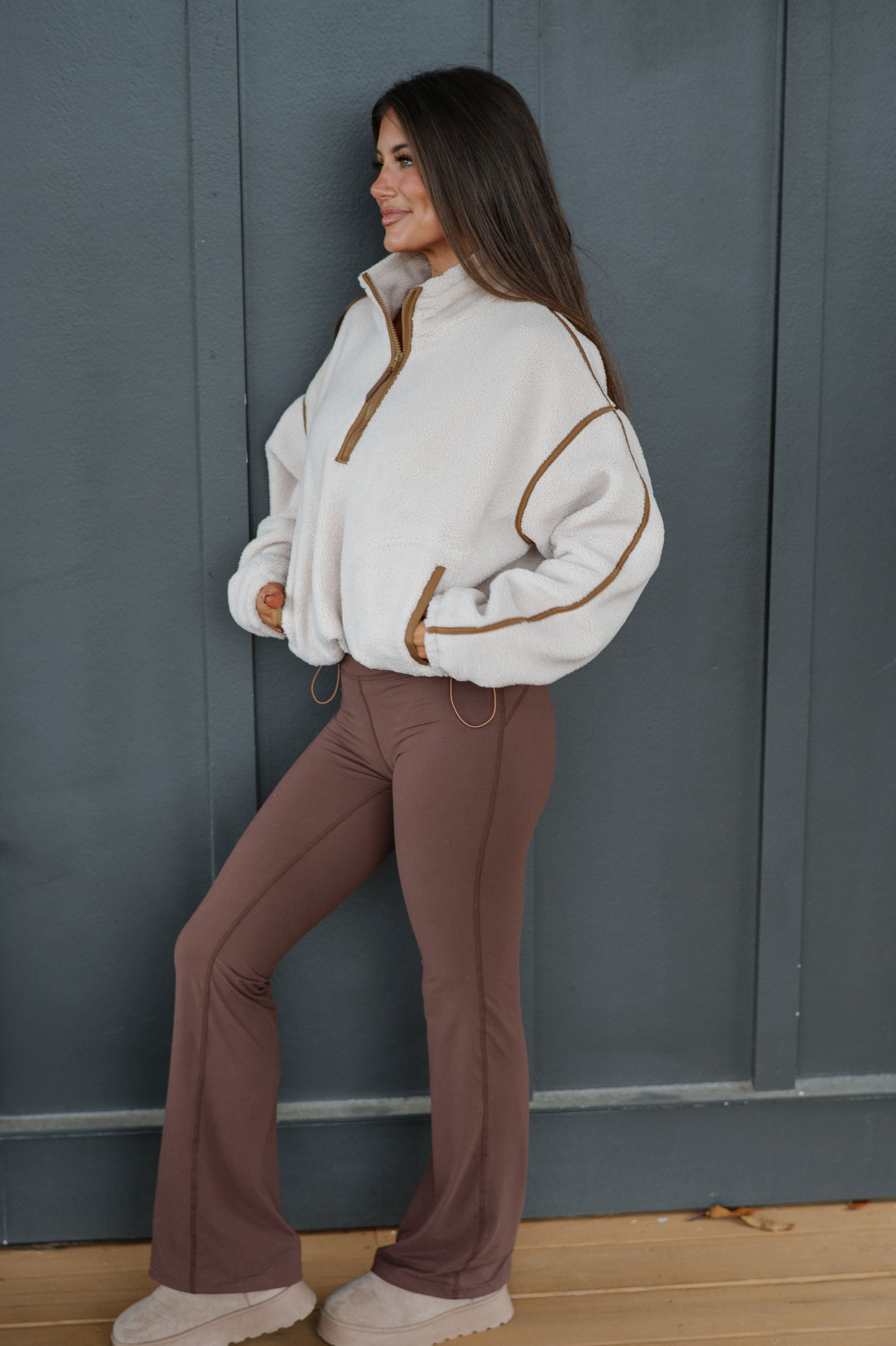 Contrast Sherpa Pullover-Oatmilk