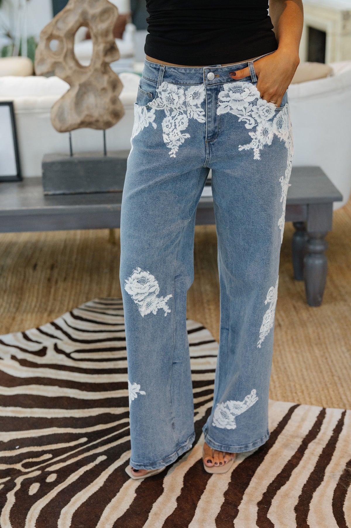 Lace Detail Straight Jean